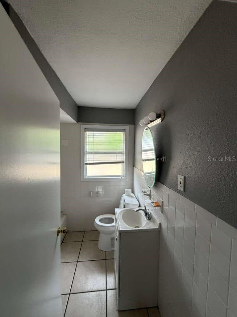 Single Family Residence at 6712 S GABRIELLE ST, TAMPA, photo 16 of 19