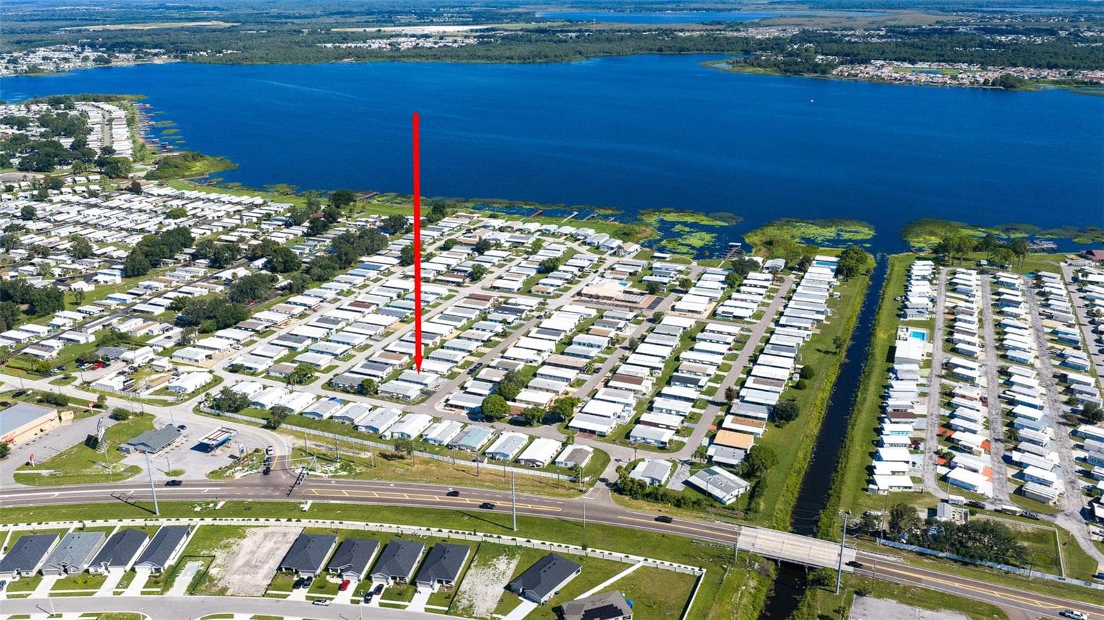 OVERHEAD OF COMMUNITY - 6703 CANTERBURY DR NE, WINTER HAVEN