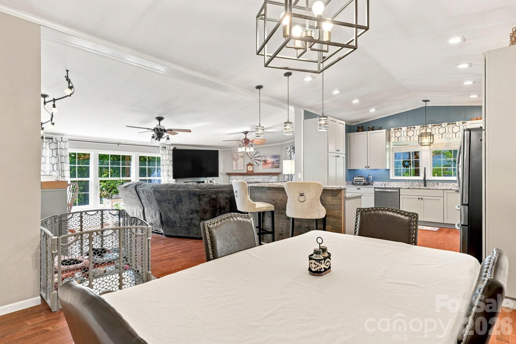 Single Family Residence at 4 Sunset Farms Road, Whittier, photo 7 of 48