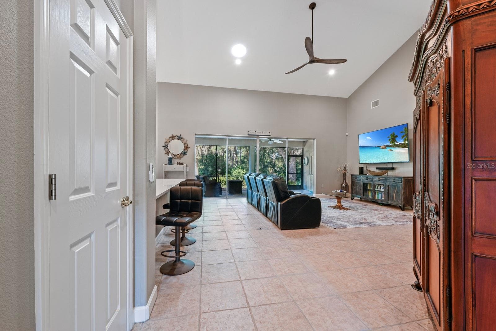 Single Family Residence at 5039 GREENBRIAR TRL, MOUNT DORA, photo 2 of 47