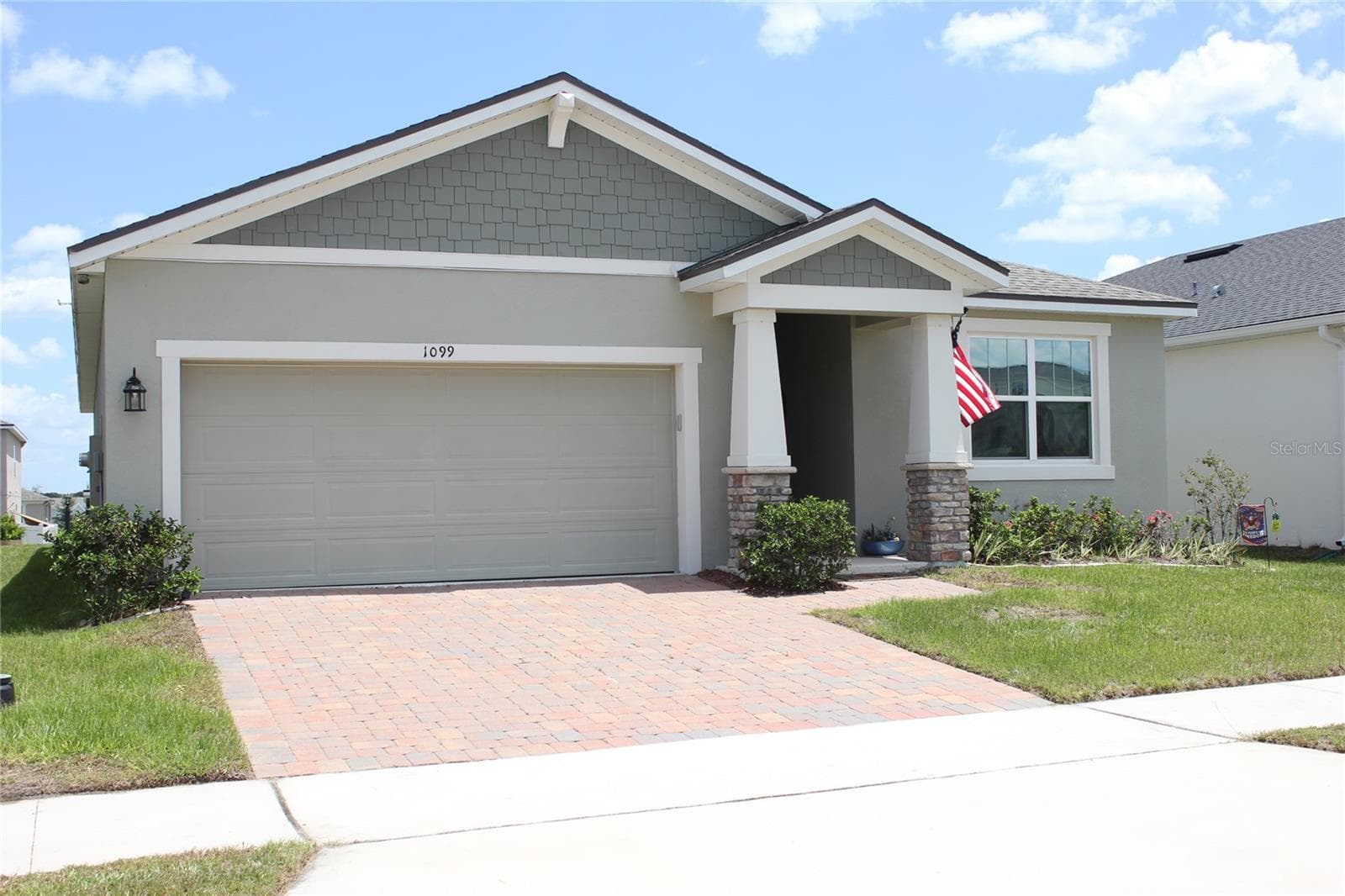 Front - 1099 LAKESHORE BREEZE PL PL, KISSIMMEE