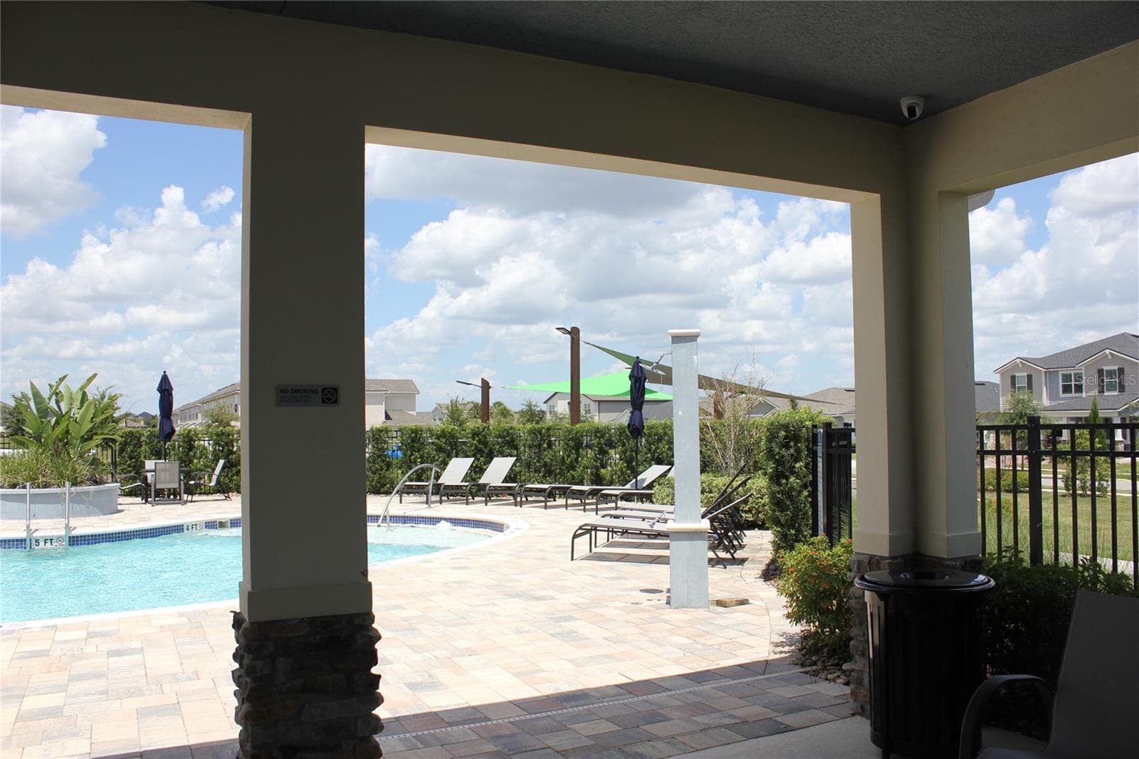 Single Family Residence at 1099 LAKESHORE BREEZE PL PL, KISSIMMEE, photo 14 of 35
