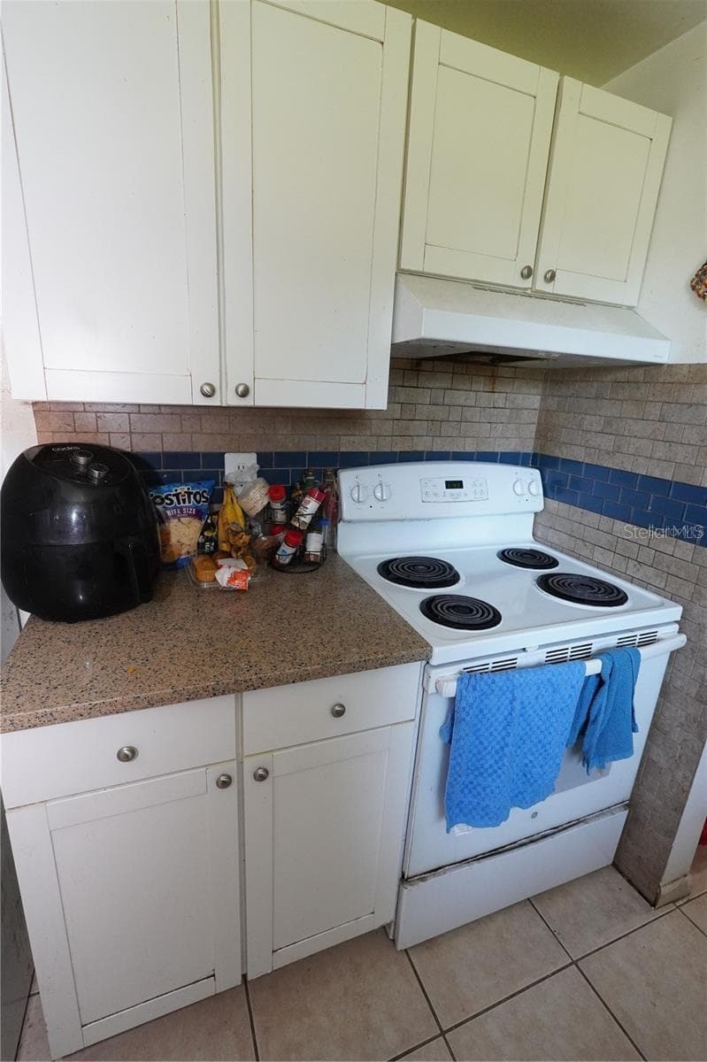 kitchen - 14611 SW 37TH CT, OCALA