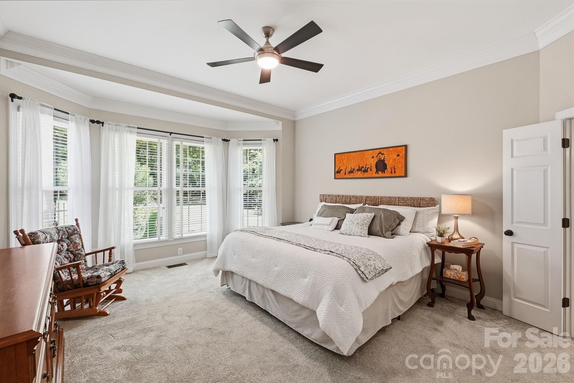 Single Family Residence at 3518 Abbey Hill Lane, Charlotte, photo 5 of 44