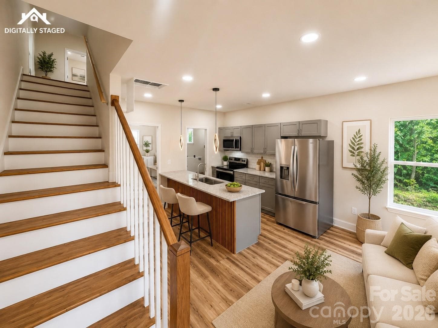 Single Family Residence at 109 N Gregory Street, Lancaster, photo 11 of 31