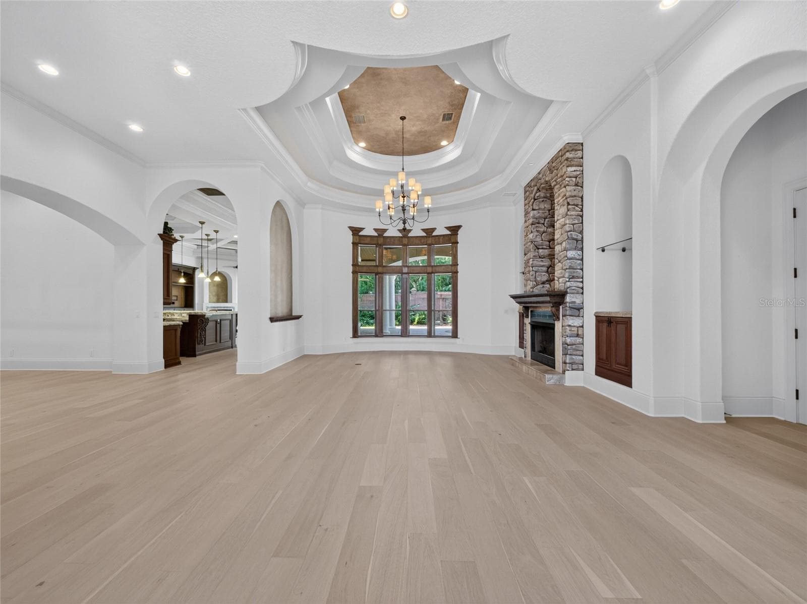 living area - 7765 ISLEWOOD CT, SANFORD