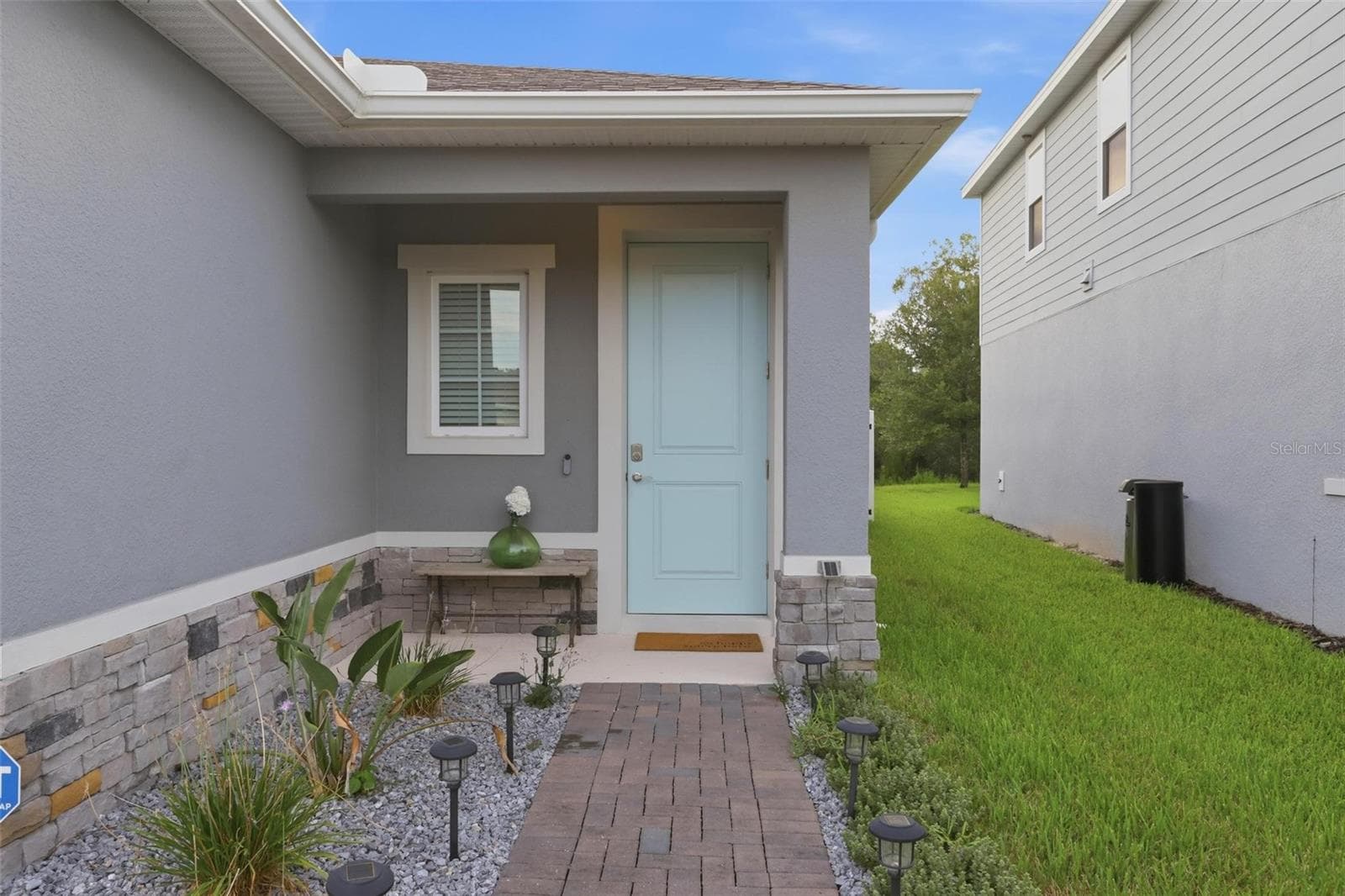 Single Family Residence at 7068 LANIER FALLS RD, DELAND, photo 3 of 26