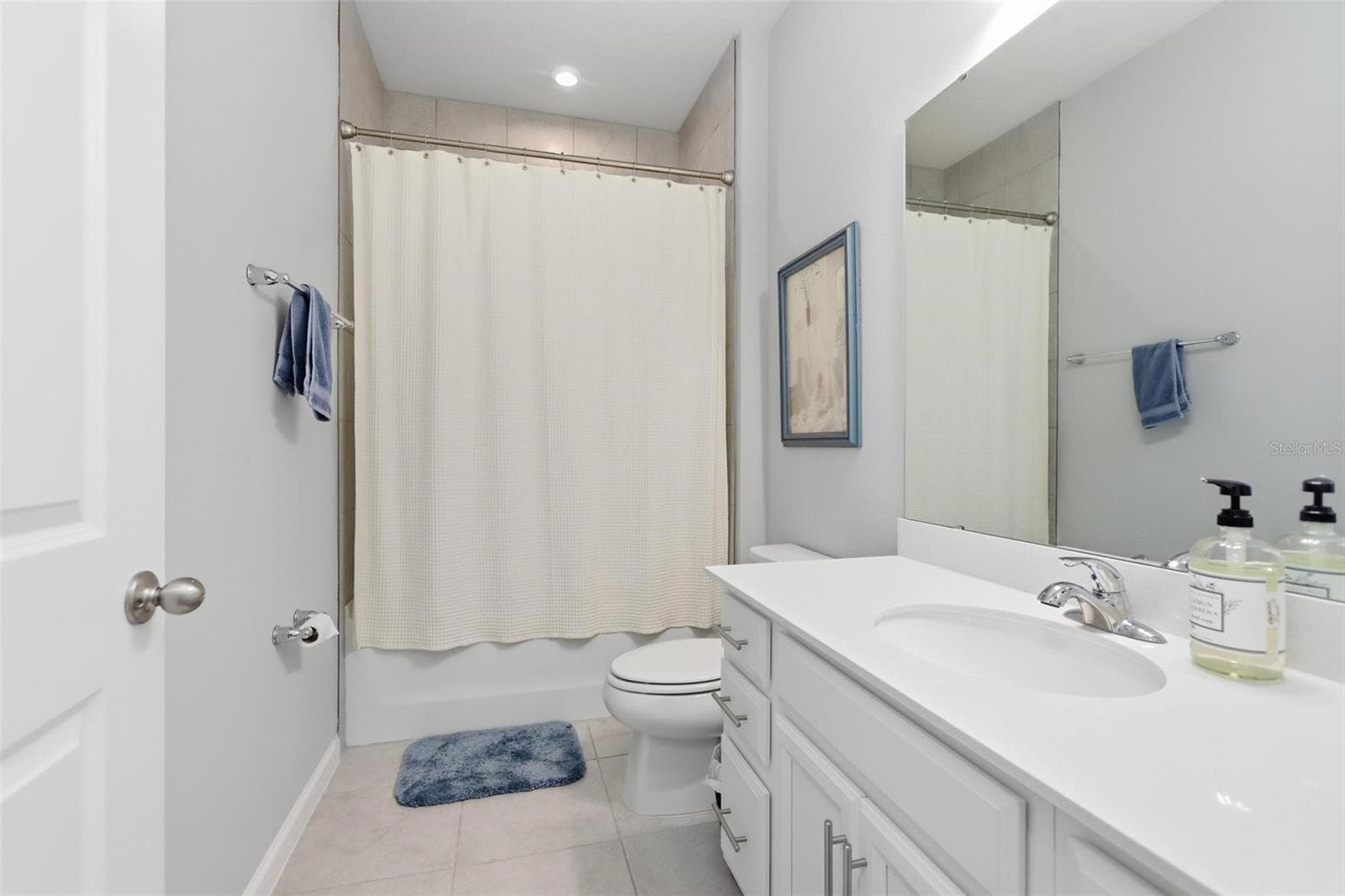 Single Family Residence at 7068 LANIER FALLS RD, DELAND, photo 19 of 26