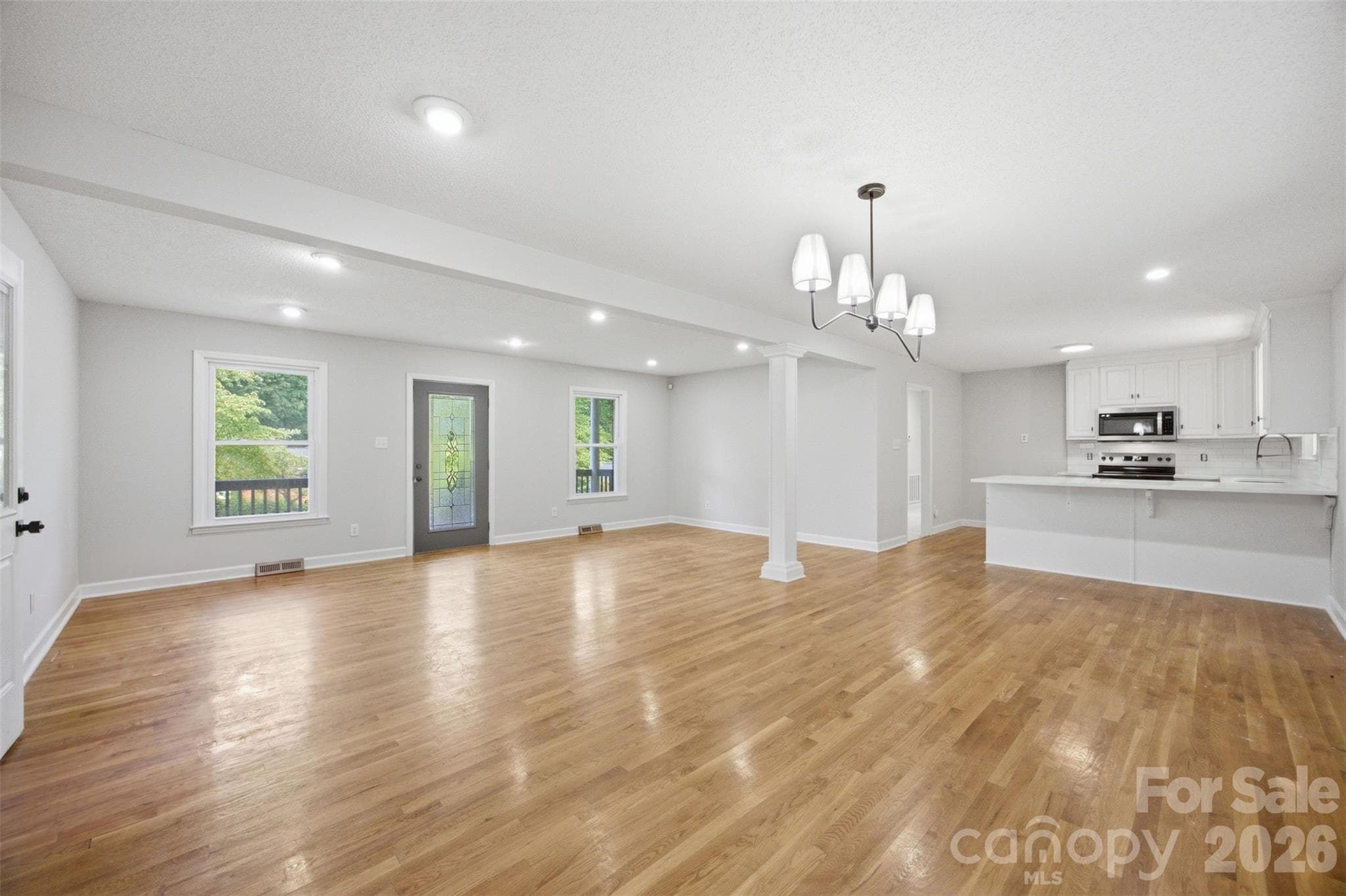 Single Family Residence at 806 Danbrook Circle, Lincolnton, photo 7 of 24