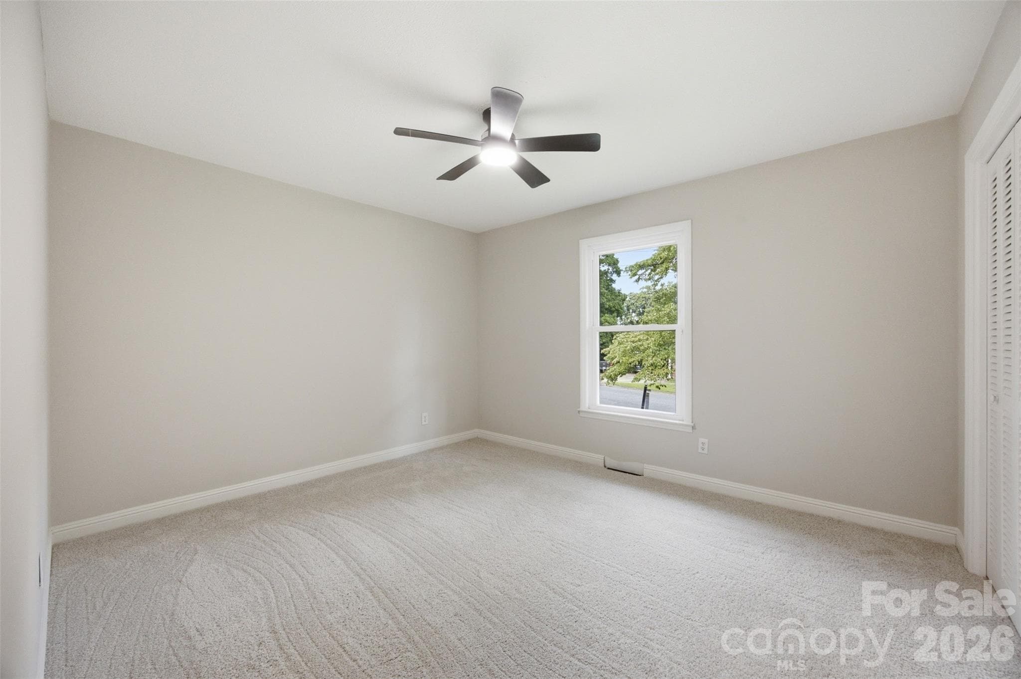 Single Family Residence at 806 Danbrook Circle, Lincolnton, photo 9 of 24