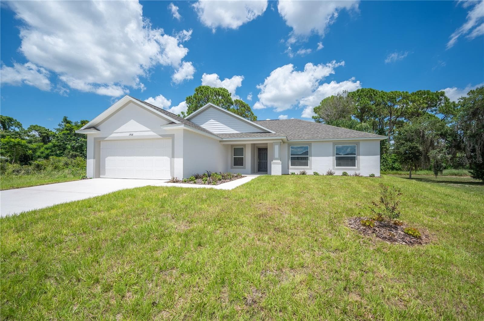 Single Family Residence at 1708 MANATEE DR, SEBRING, photo 3 of 30