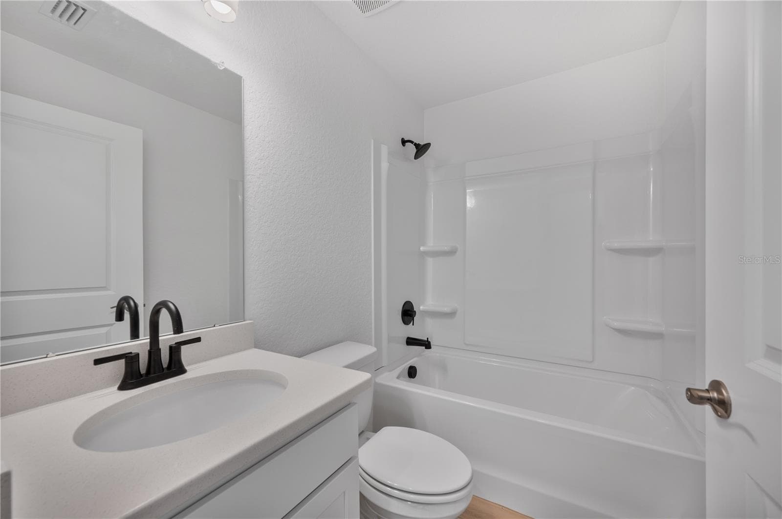 Single Family Residence at 1708 MANATEE DR, SEBRING, photo 25 of 30