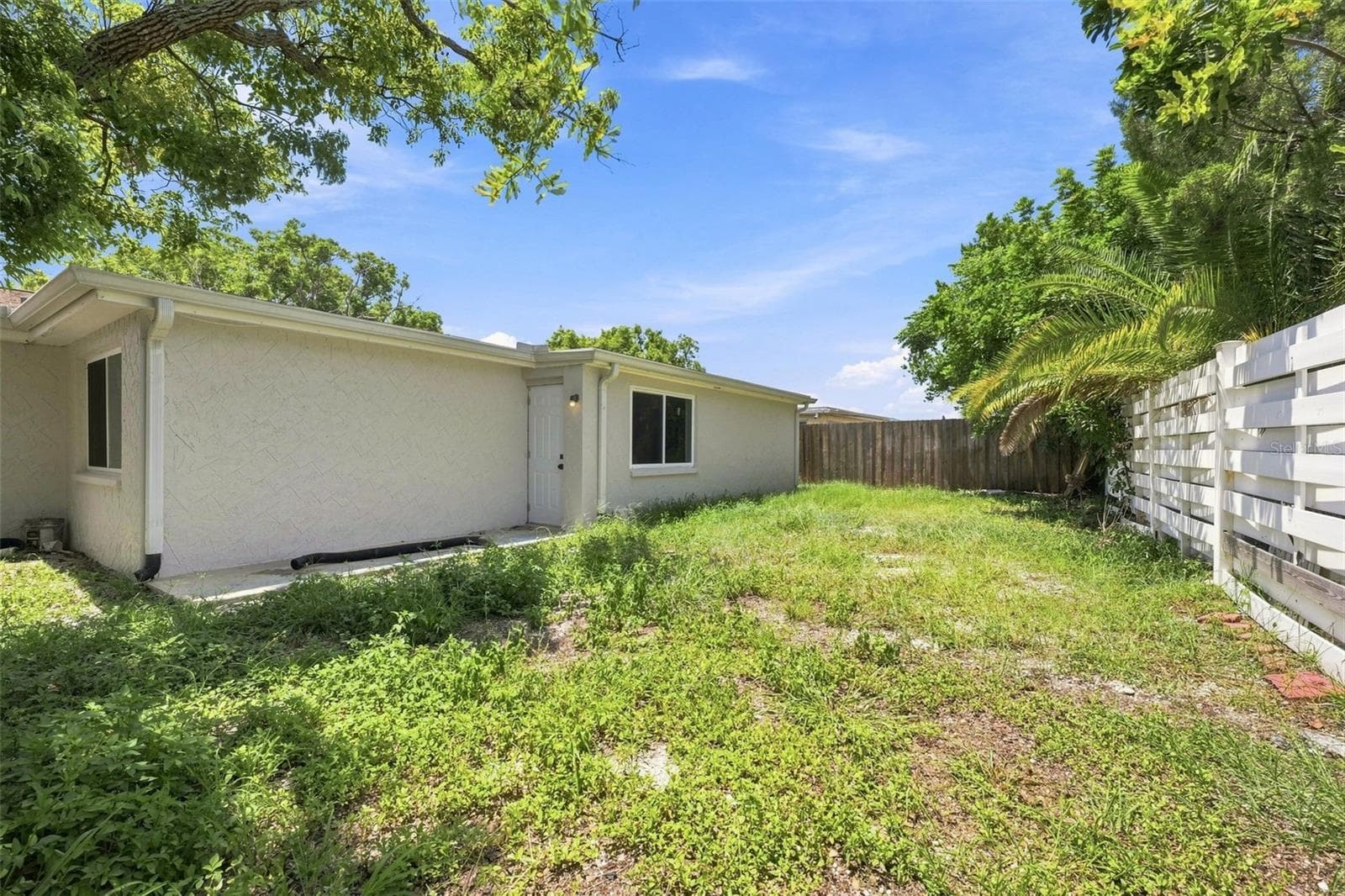 Rear Exterior - 4025 STRATFIELD DR, NEW PORT RICHEY