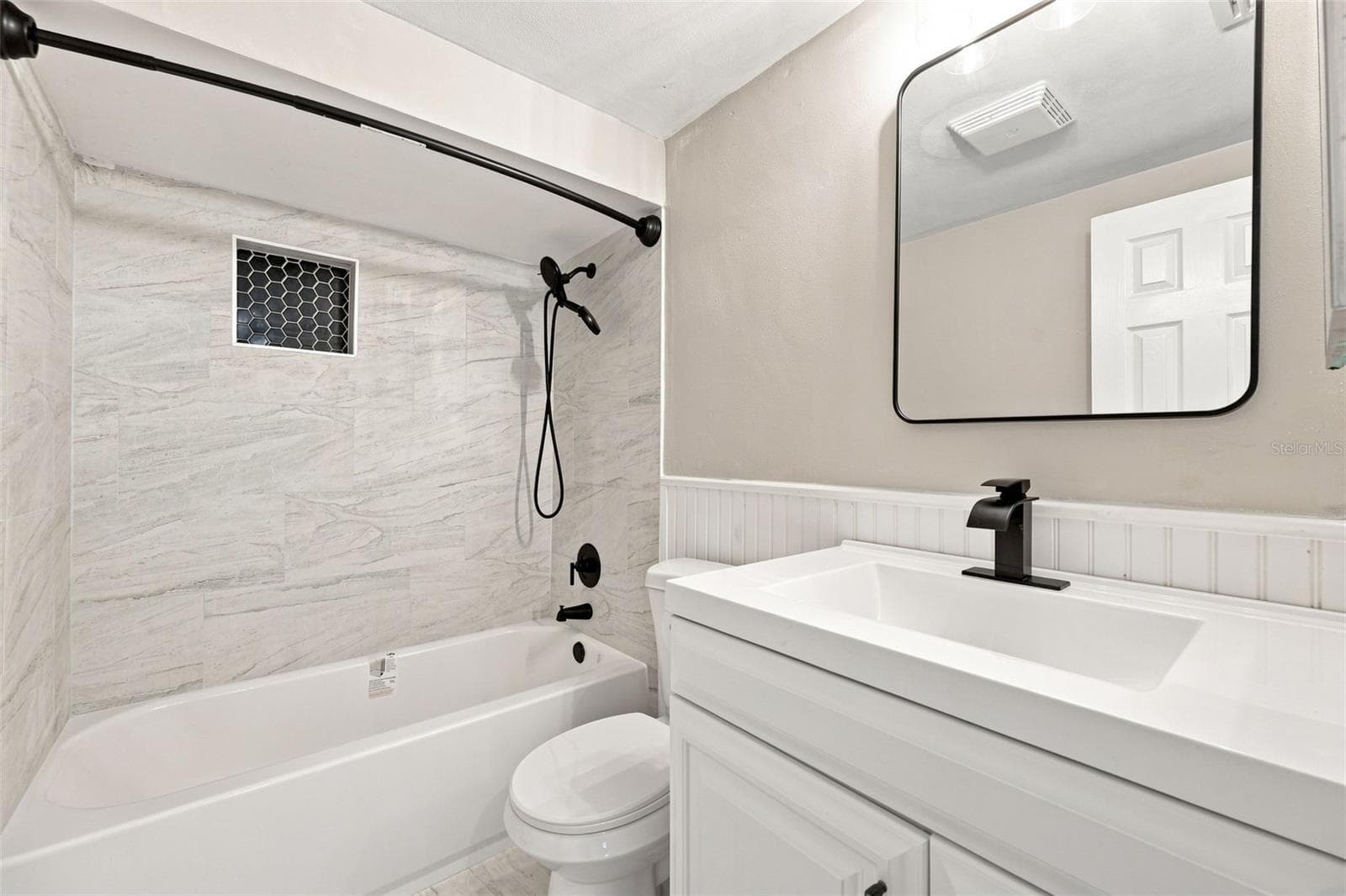 Bathroom 2 - 4025 STRATFIELD DR, NEW PORT RICHEY