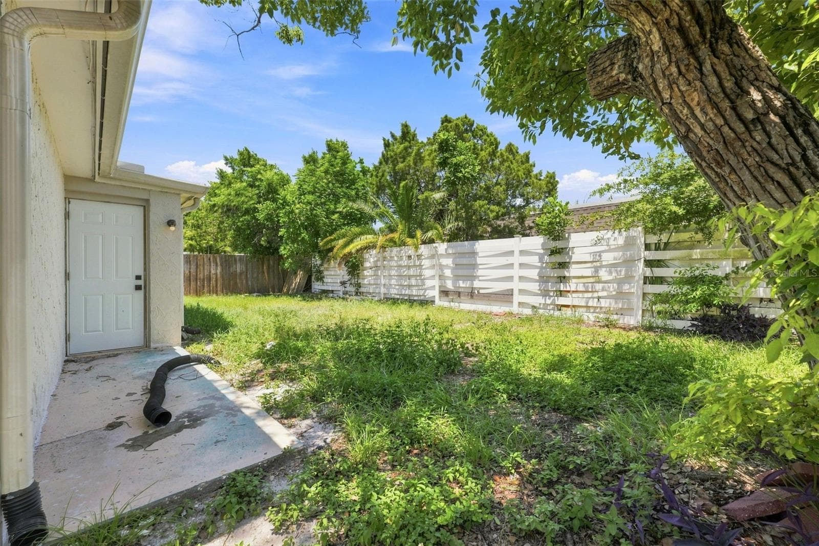 Rear Exterior - 4025 STRATFIELD DR, NEW PORT RICHEY
