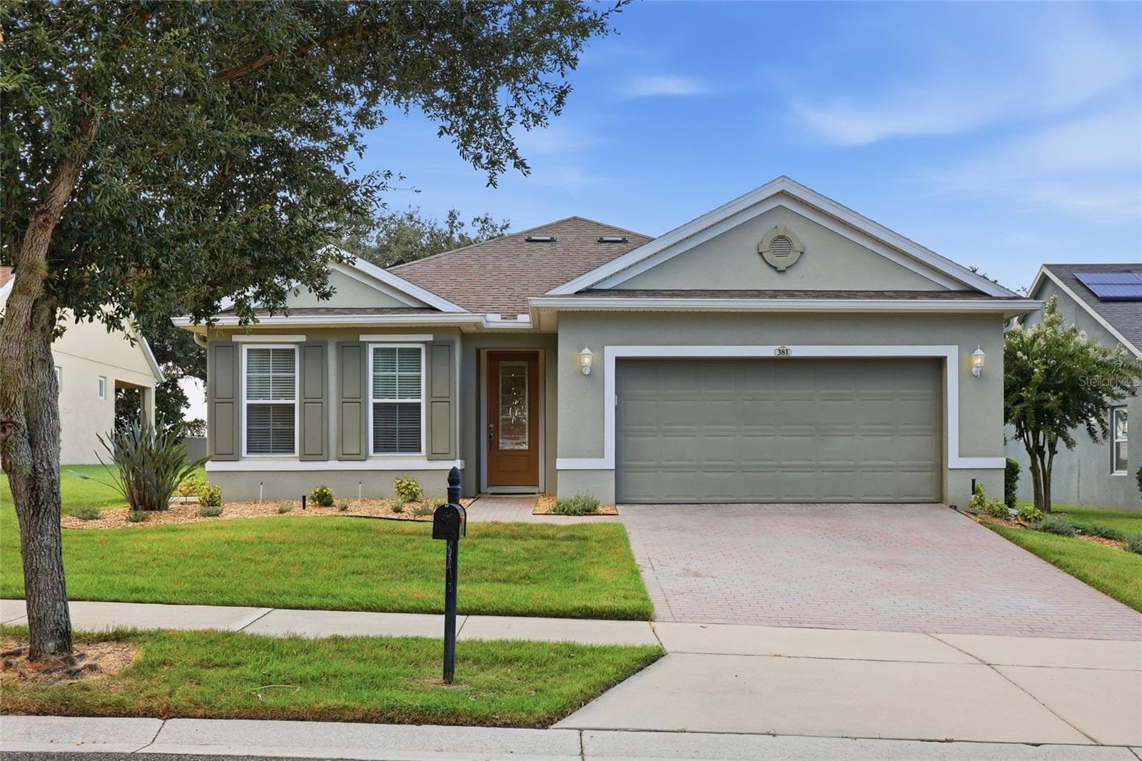 381 SILVER MAPLE RD