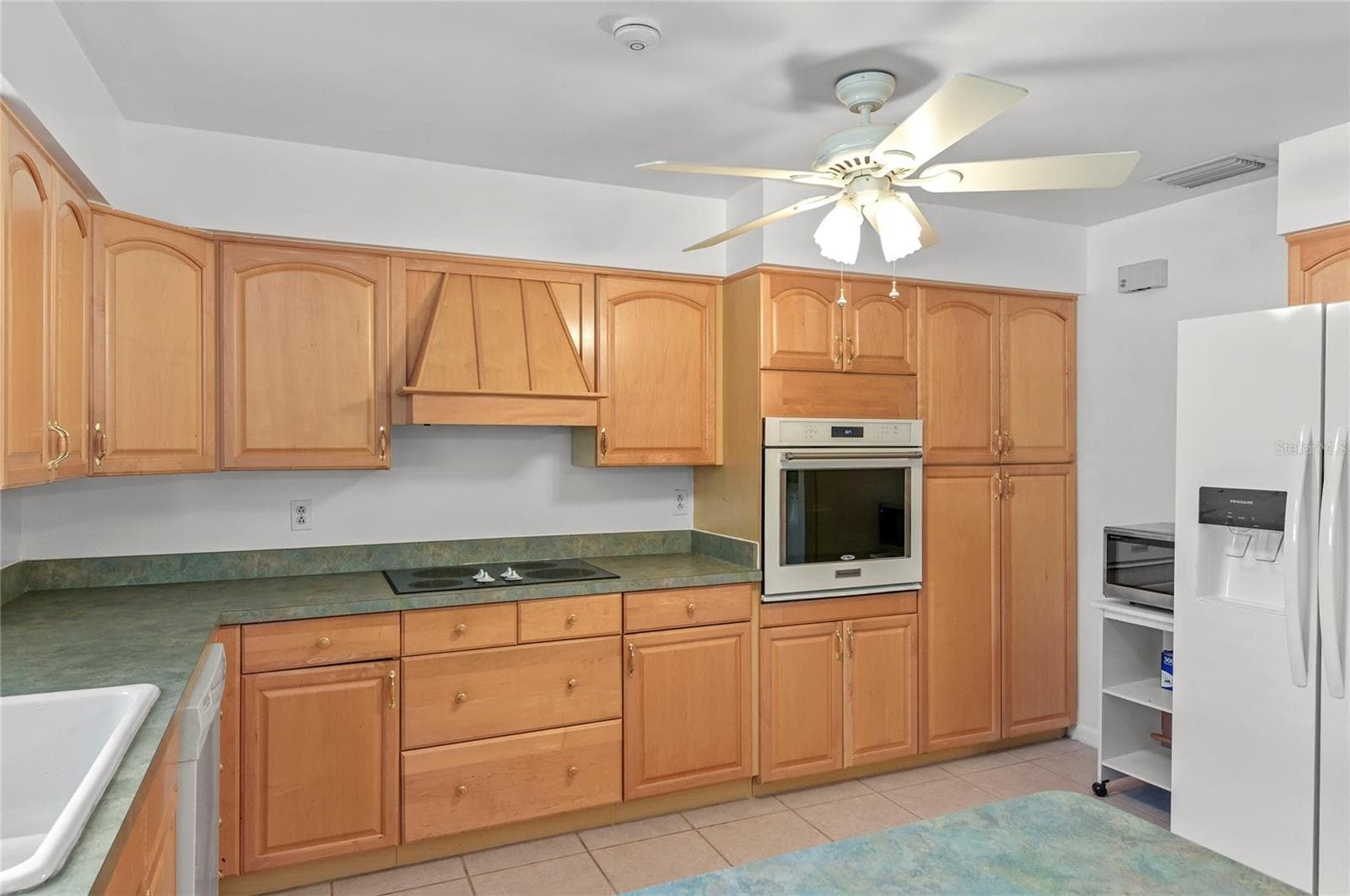 Single Family Residence at 1621 CHESTNUT AVE, WINTER PARK, photo 11 of 35