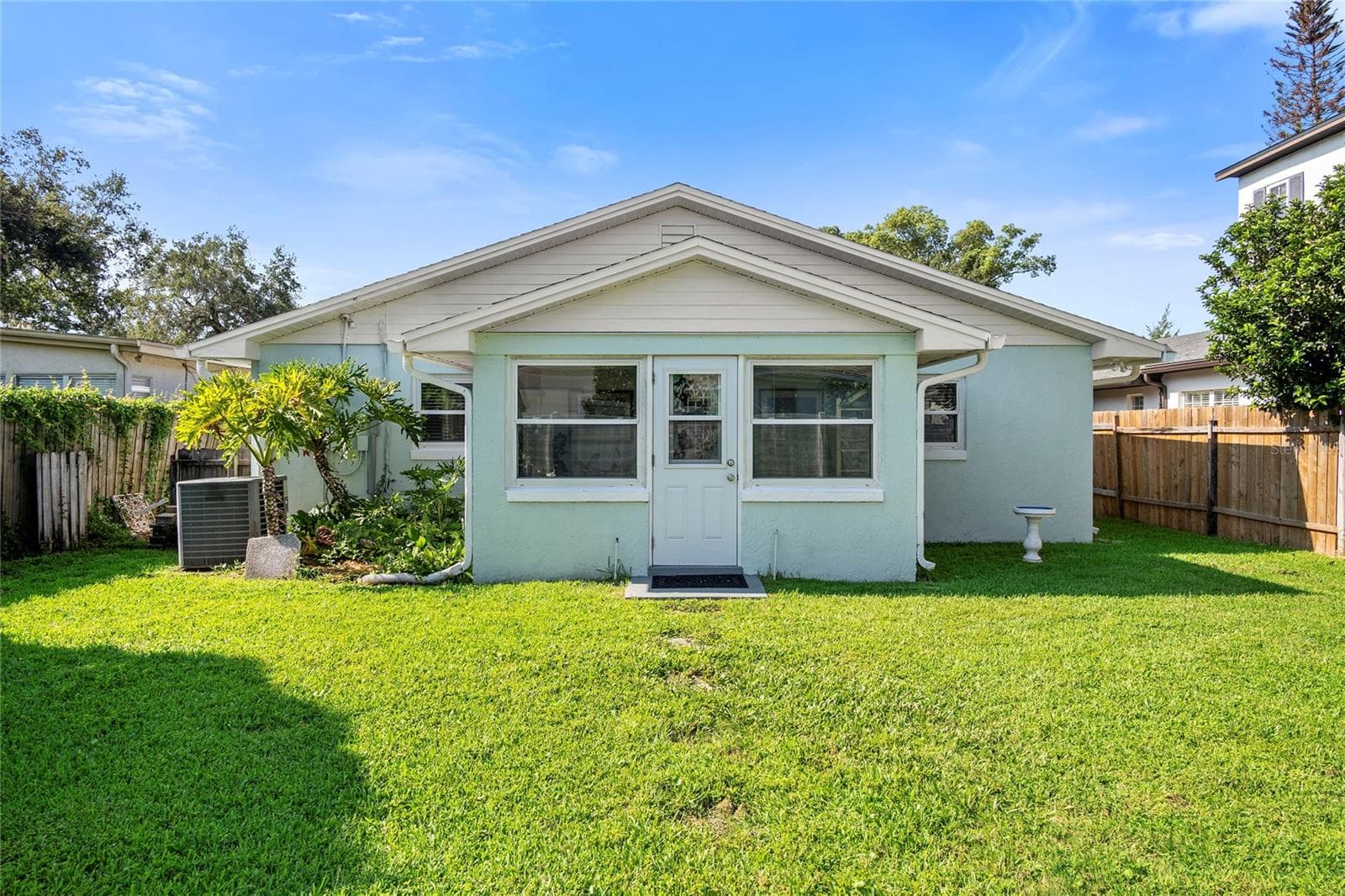 Single Family Residence at 1621 CHESTNUT AVE, WINTER PARK, photo 32 of 35