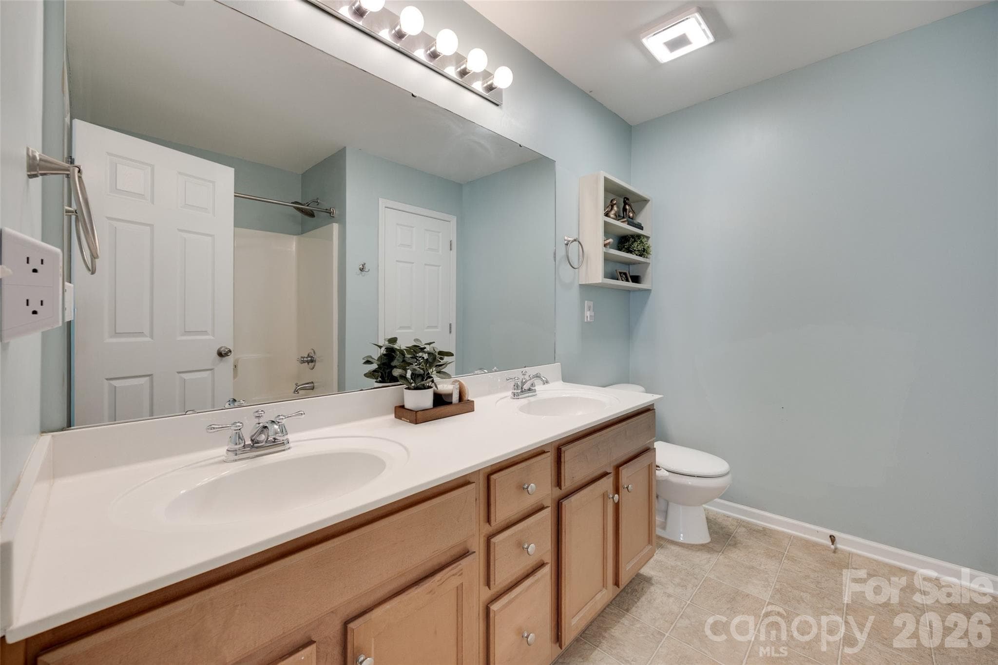 Single Family Residence at 1360 Jessicas Way, Rock Hill, photo 28 of 36