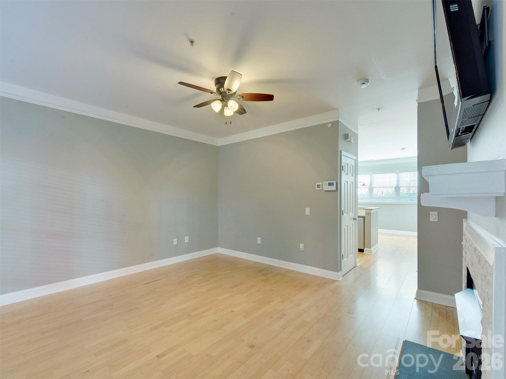Condominium at 400 Clarice Avenue, Charlotte, photo 6 of 38