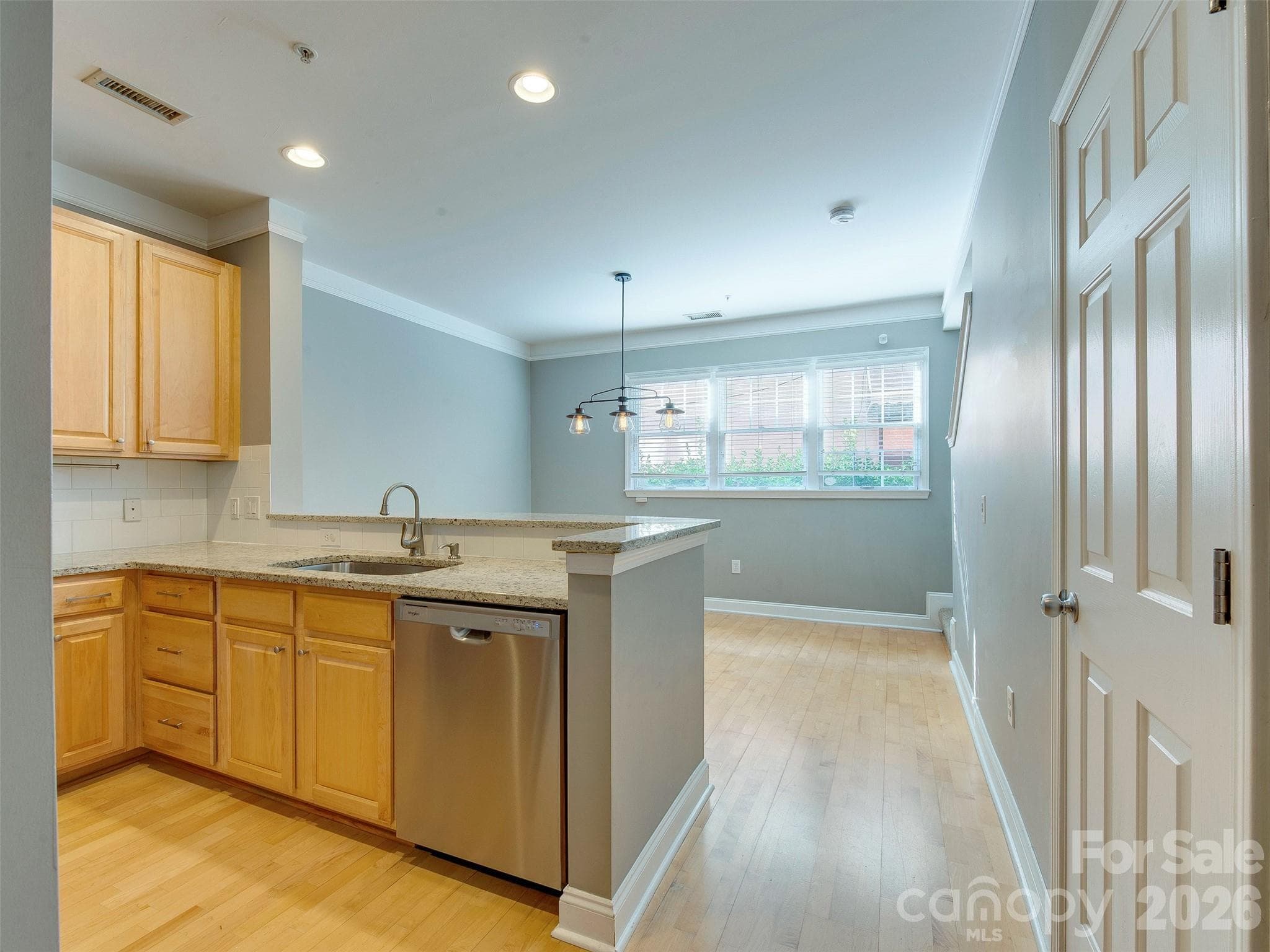 Condominium at 400 Clarice Avenue, Charlotte, photo 8 of 38