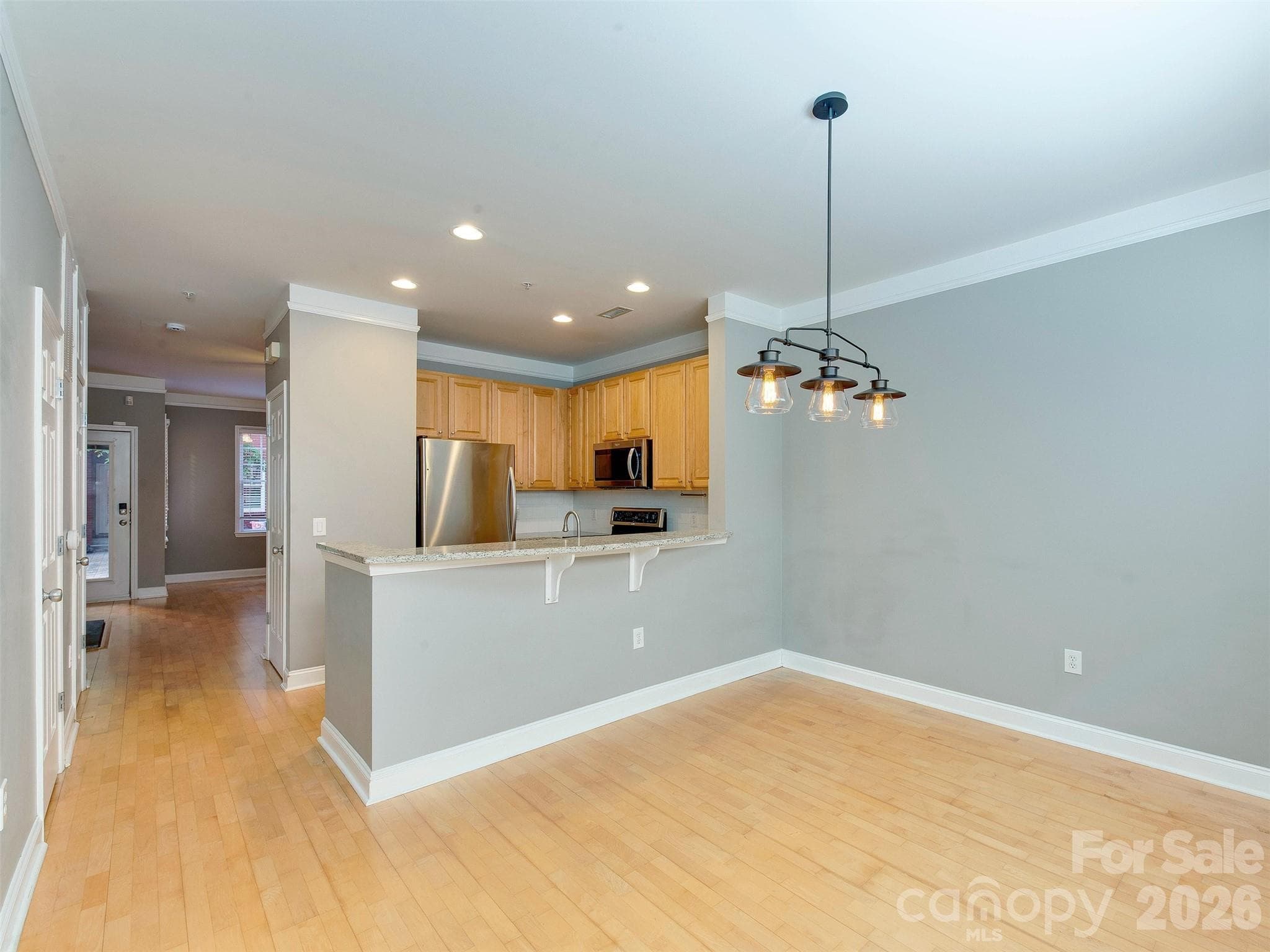 Condominium at 400 Clarice Avenue, Charlotte, photo 19 of 38