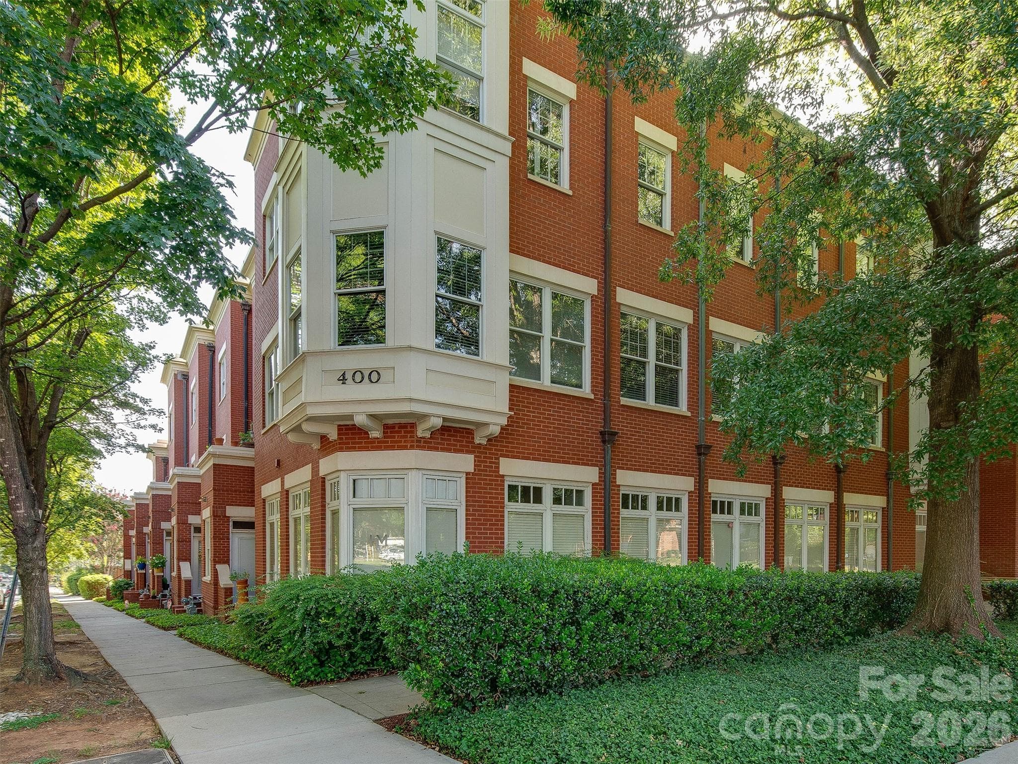 Condominium at 400 Clarice Avenue, Charlotte, photo 37 of 38