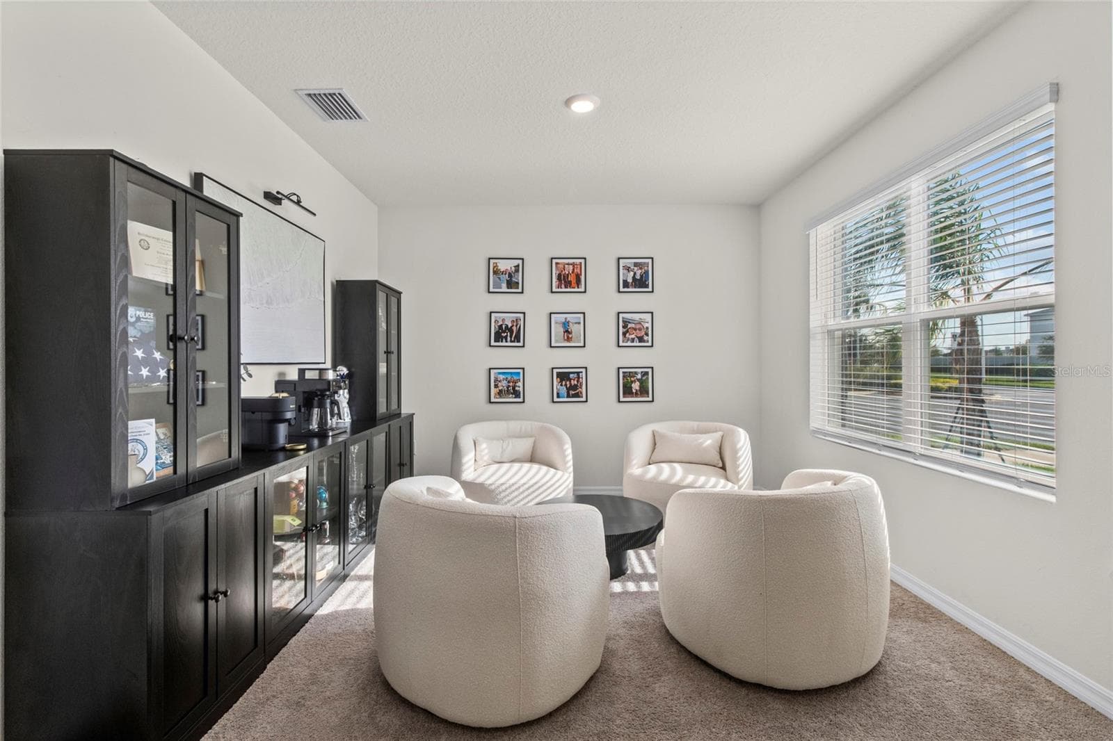 Single Family Residence at 8210 DOLPHIN BLUFF BLVD, WESLEY CHAPEL, photo 5 of 46