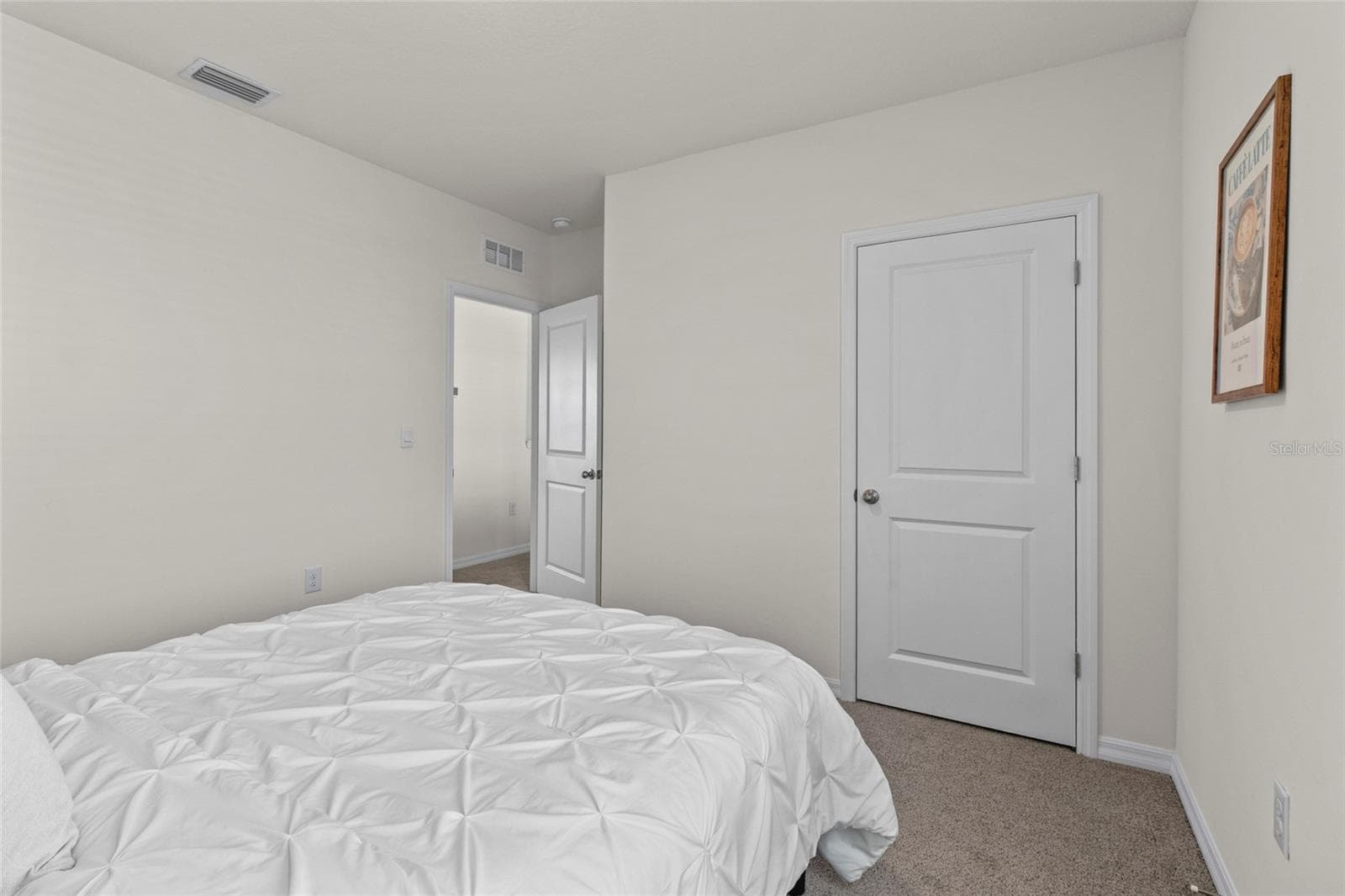 Single Family Residence at 8210 DOLPHIN BLUFF BLVD, WESLEY CHAPEL, photo 26 of 46