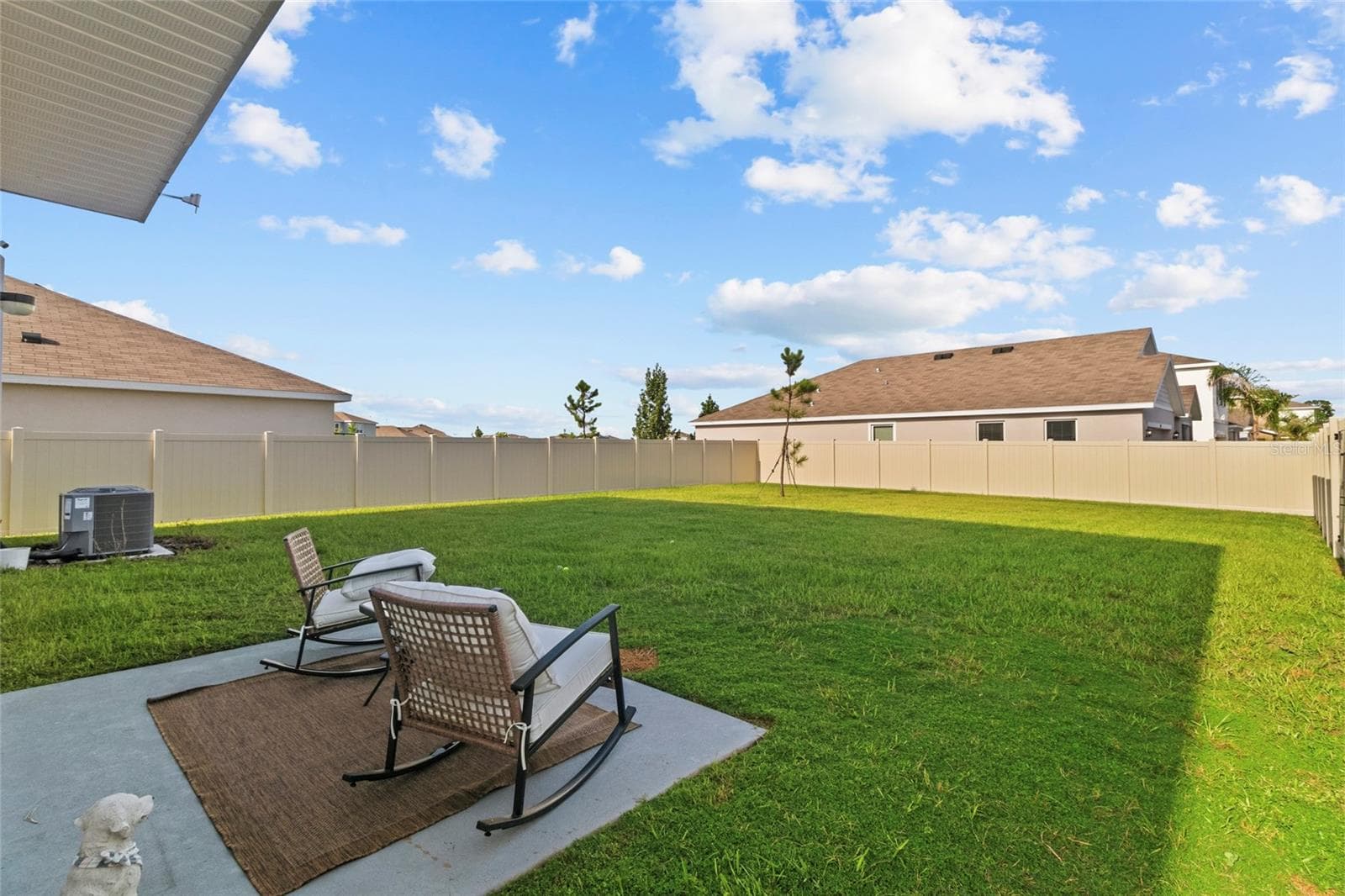 Single Family Residence at 8210 DOLPHIN BLUFF BLVD, WESLEY CHAPEL, photo 33 of 46