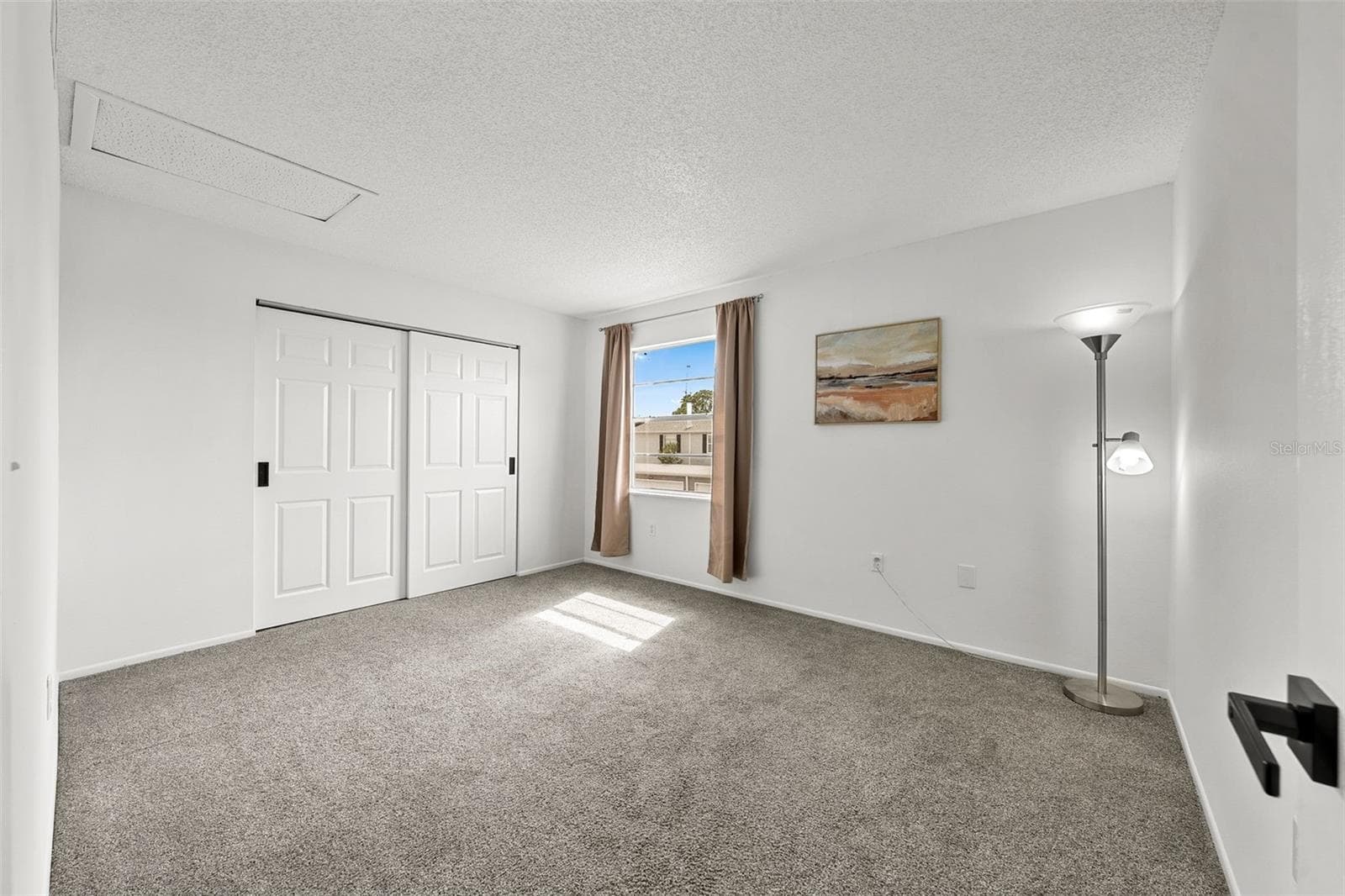 Townhouse at 11917 CONGRESSIONAL DR, TAMPA, photo 28 of 39