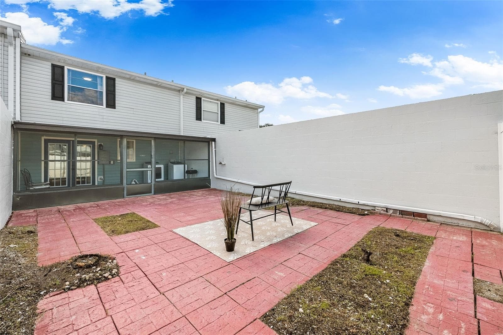 Townhouse at 11917 CONGRESSIONAL DR, TAMPA, photo 36 of 39