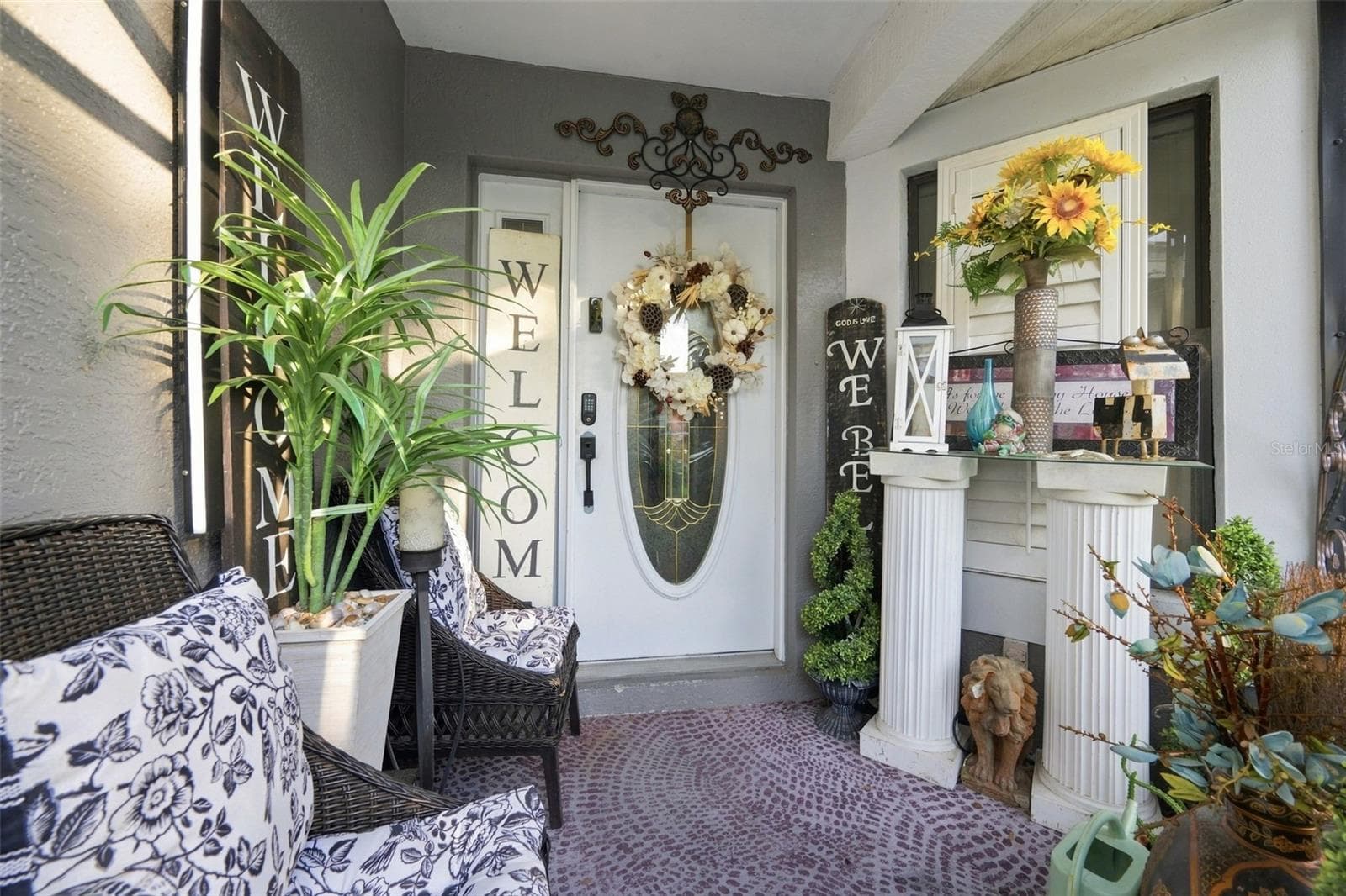 Front Door - 8136 GOLF CLUB CT, HUDSON