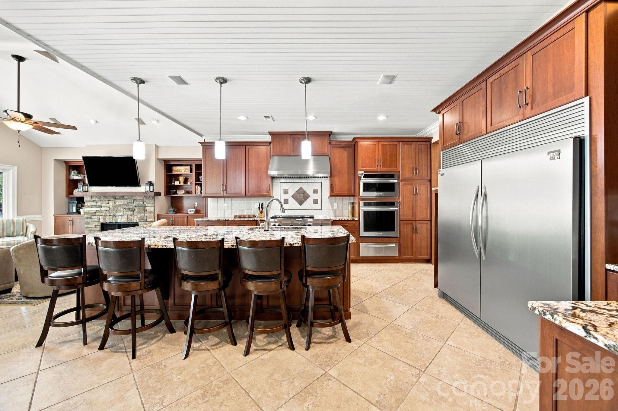Single Family Residence at 19318 Mary Ardrey Circle, Cornelius, photo 12 of 39