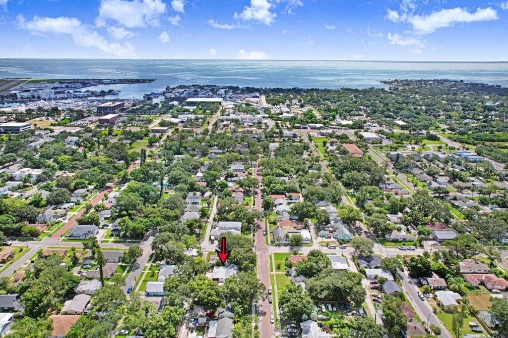 Single Family Residence at 711 16TH AVE S, ST PETERSBURG, photo 34 of 36
