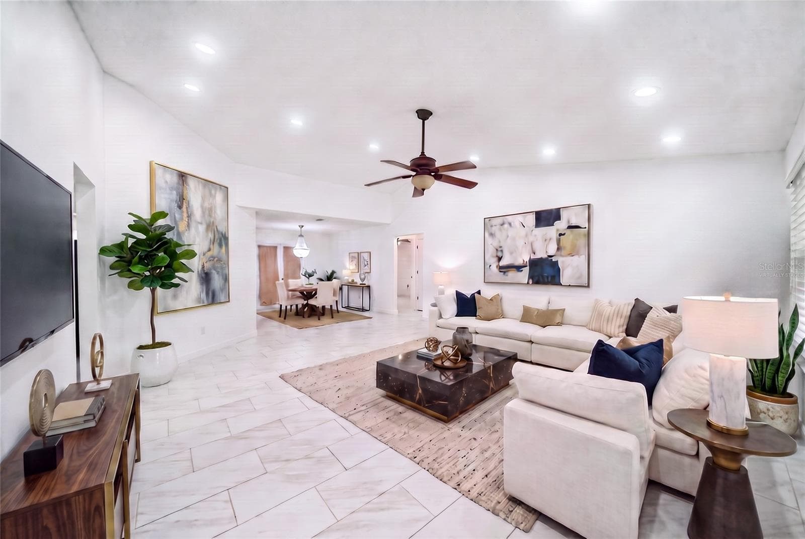 Virtually Staged - 112 WOODINGHAM DR, VENICE