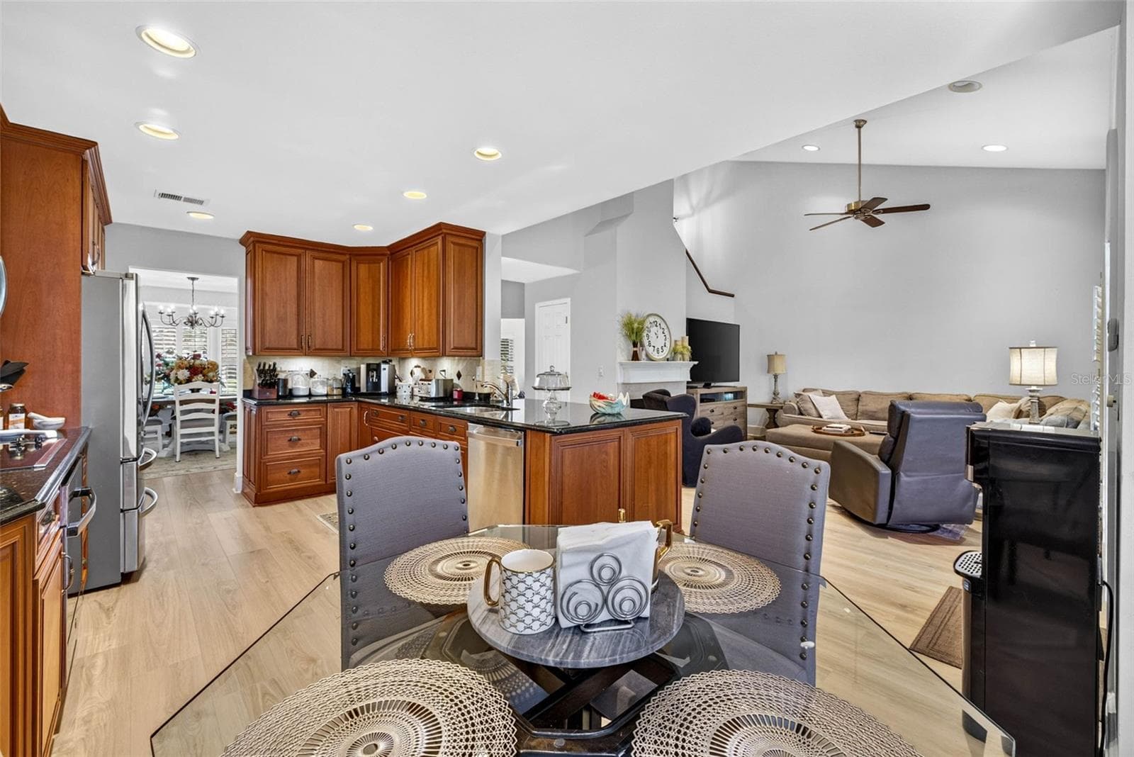 Single Family Residence at 7217 RIDGEPORT DR, TAMPA, photo 11 of 23