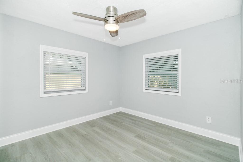 Single Family Residence at 5401 43RD TER N, ST PETERSBURG, photo 13 of 30