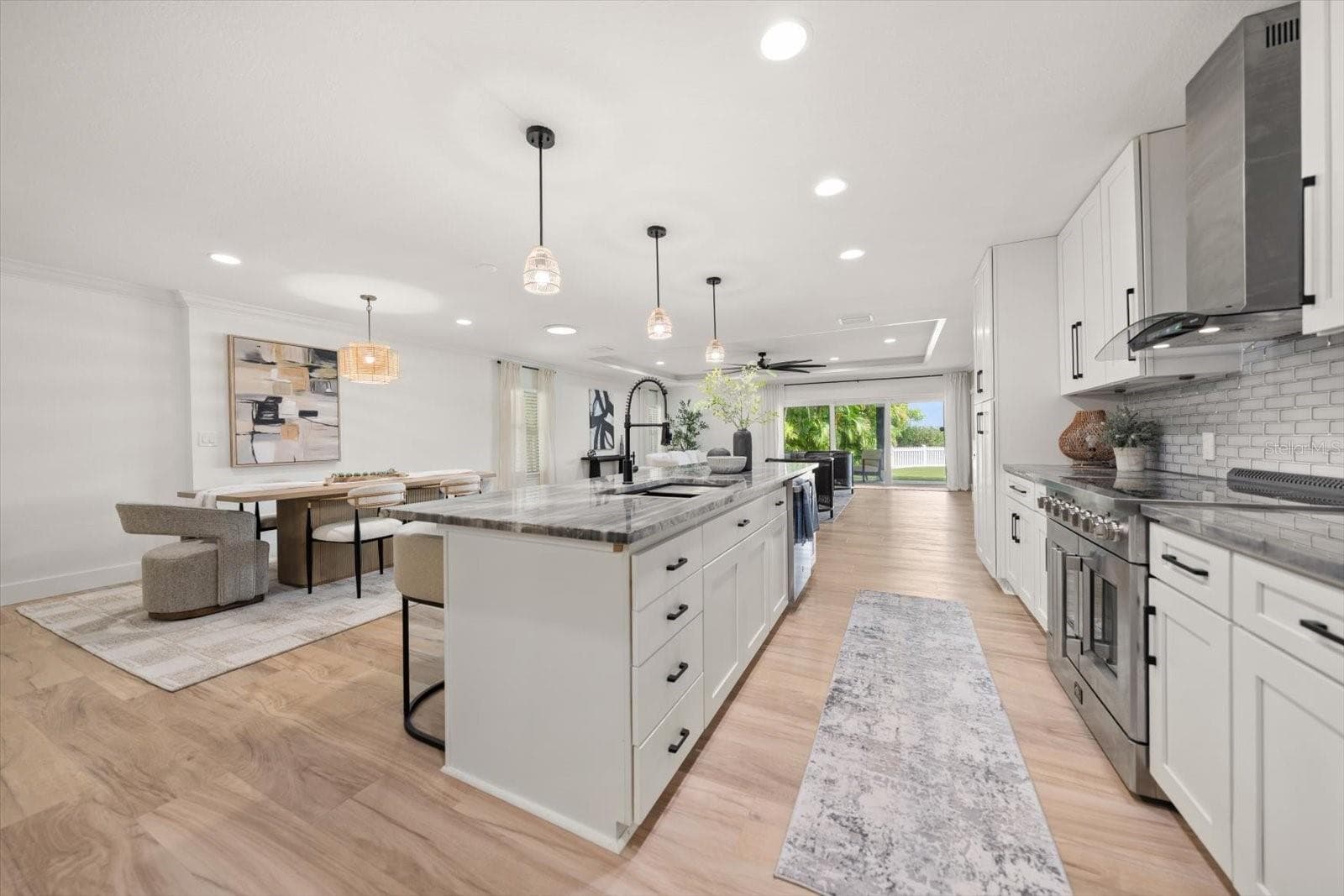 Single Family Residence at 1907 BAY BLVD, INDIAN ROCKS BEACH, photo 10 of 34