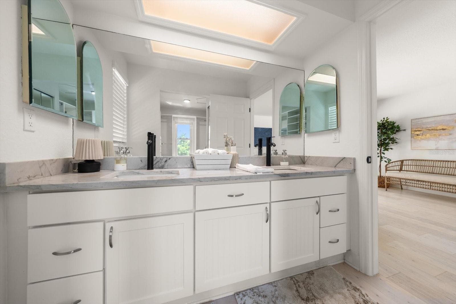 Single Family Residence at 1907 BAY BLVD, INDIAN ROCKS BEACH, photo 21 of 34