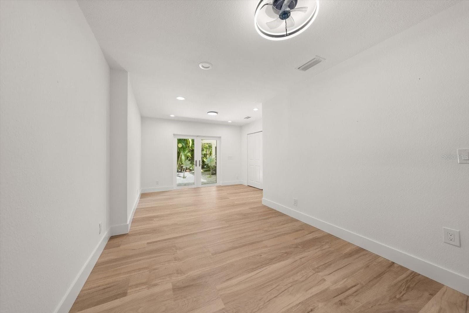 Single Family Residence at 1907 BAY BLVD, INDIAN ROCKS BEACH, photo 27 of 34