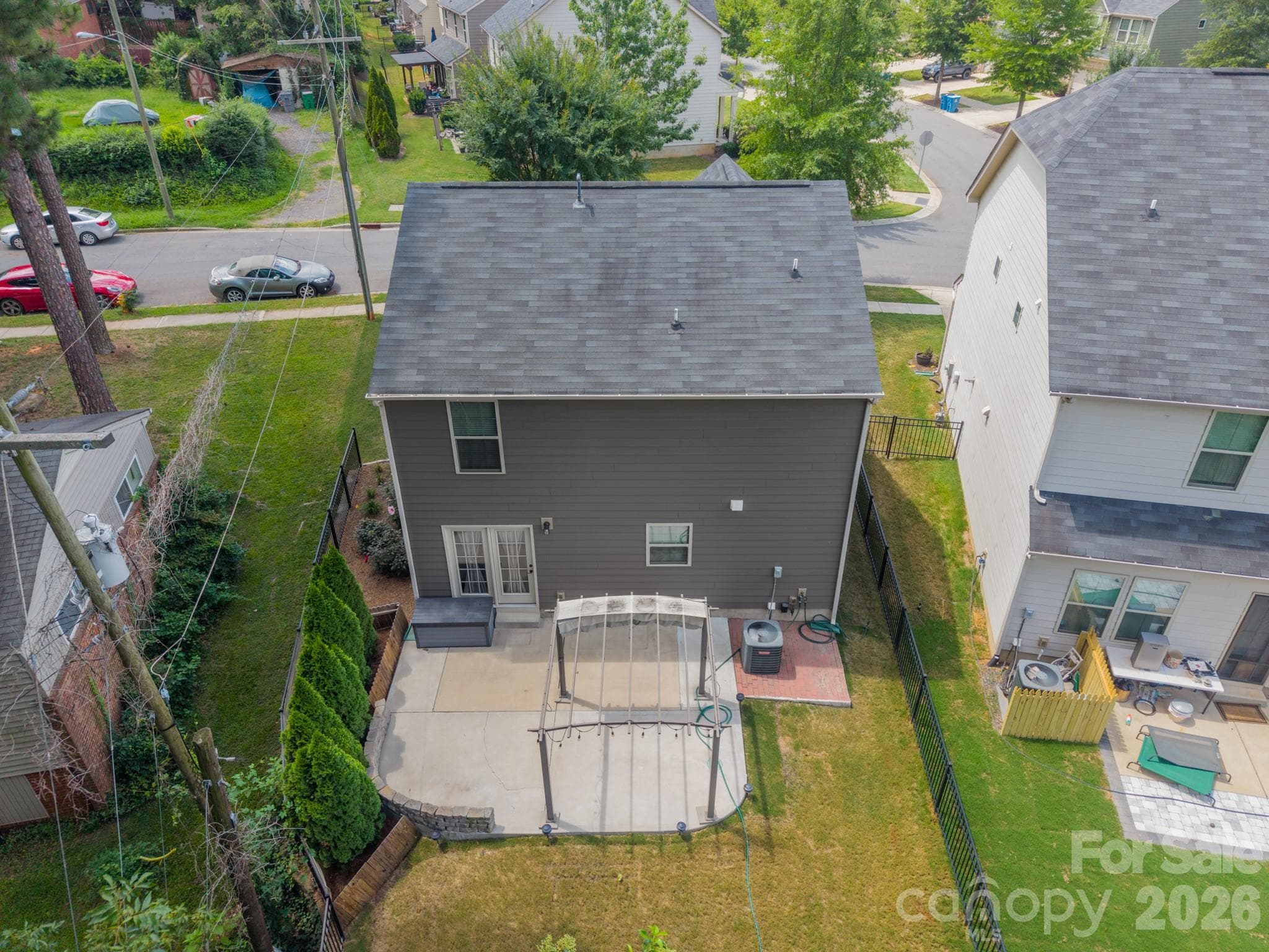 Single Family Residence at 1829 Evergreen Drive, Charlotte, photo 3 of 36