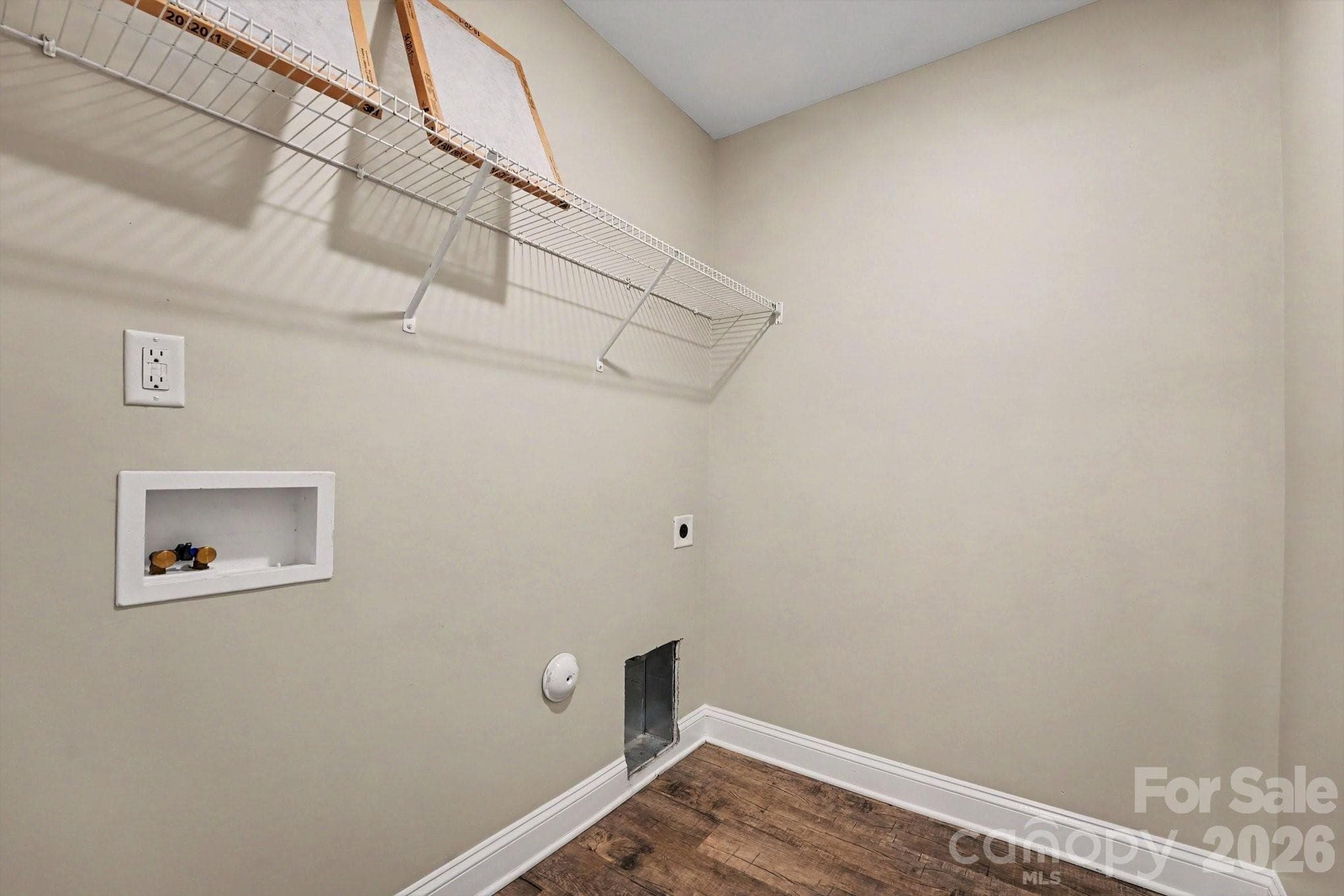 Single Family Residence at 1545 Mayfair Drive, Conover, photo 17 of 19