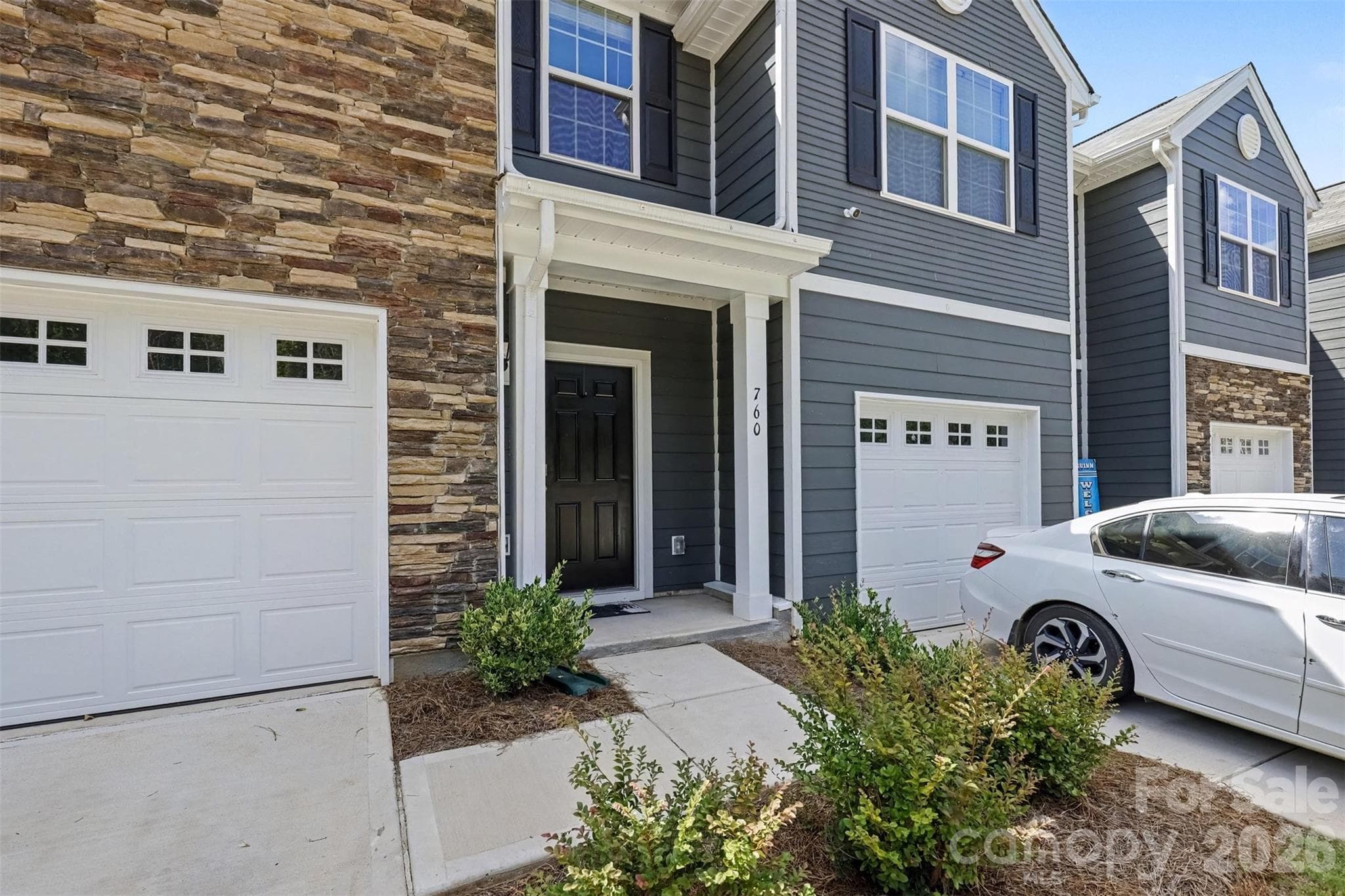 Townhouse at 760 Wagon Cross Court, York, photo 3 of 32