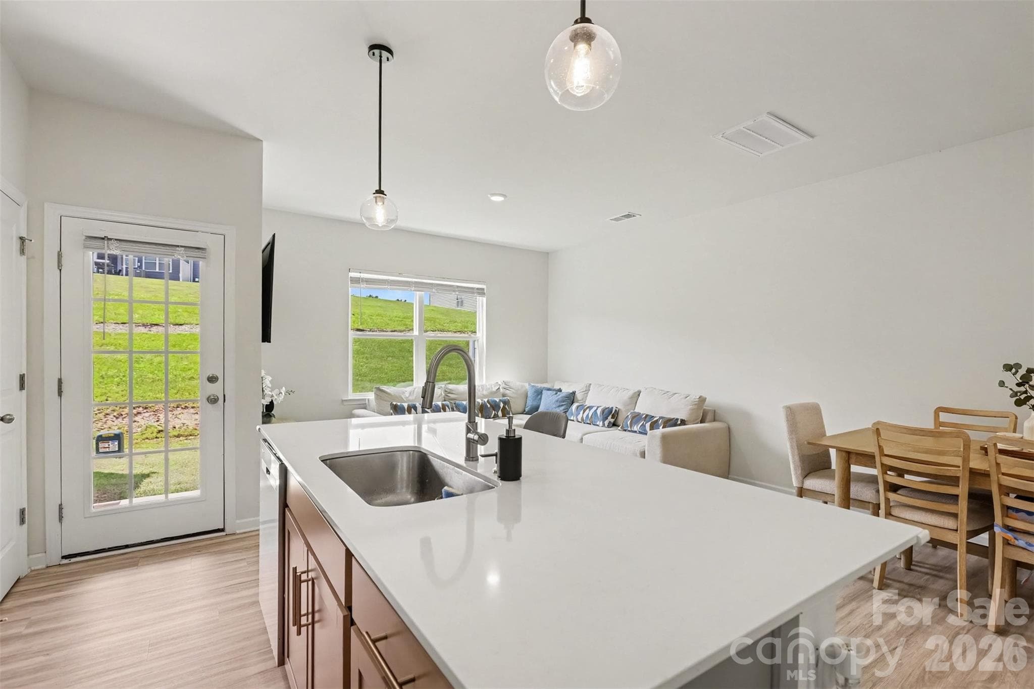 Townhouse at 760 Wagon Cross Court, York, photo 14 of 32