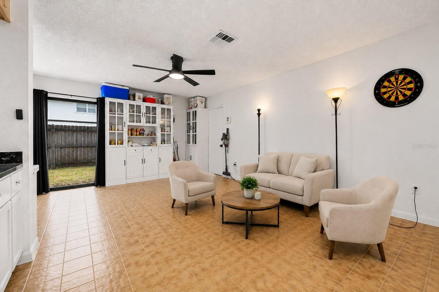 Single Family Residence at 2008 HOUNDSLAKE DR, WINTER PARK, photo 7 of 35
