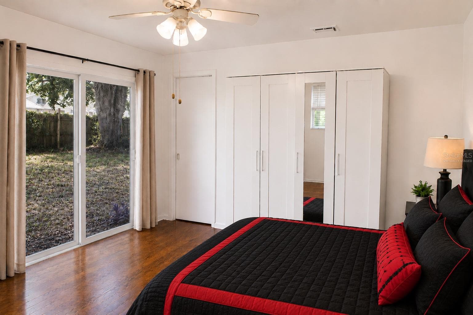 Virtually staged photo. Bonus Room - 2008 HOUNDSLAKE DR, WINTER PARK
