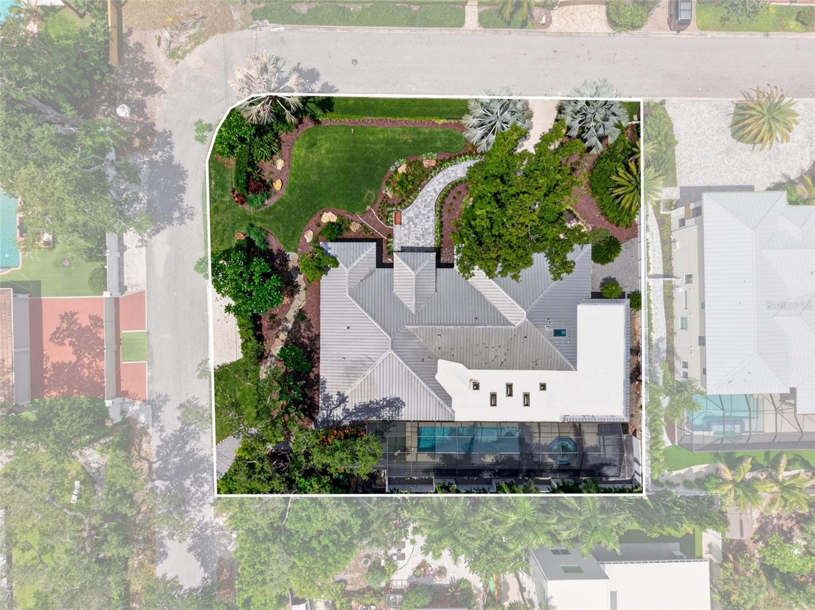 Single Family Residence at 2631 PURITAN TER, SARASOTA, photo 2 of 77