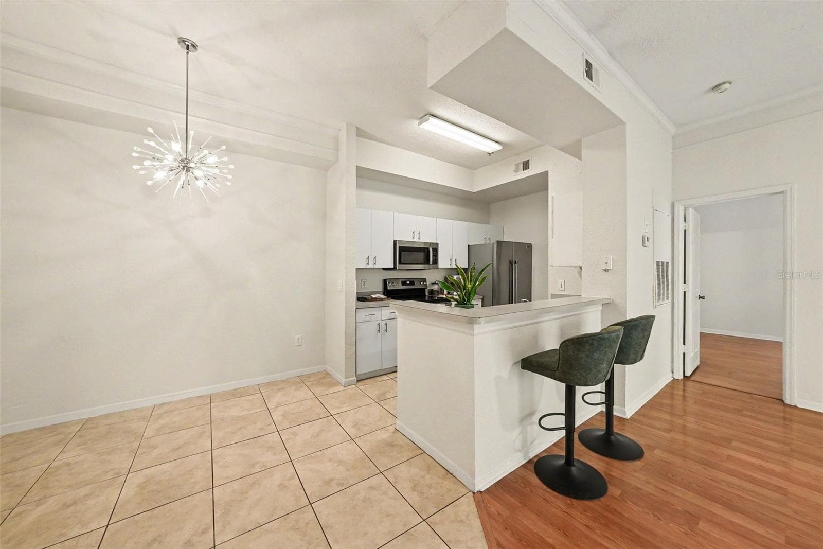 Condominium at 17108 CARRINGTON PARK DR #722, TAMPA, photo 6 of 25