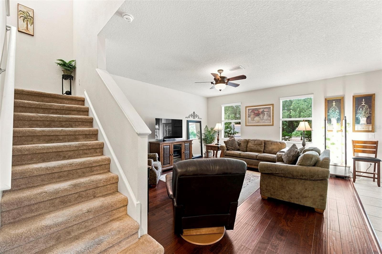 Entering Main Living Area - 11245 BELLE HAVEN DR, NEW PORT RICHEY